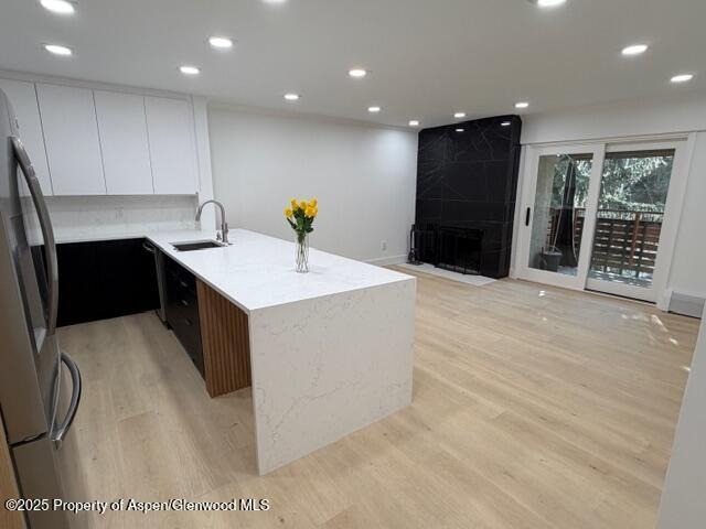 910 W Hallam Street 12