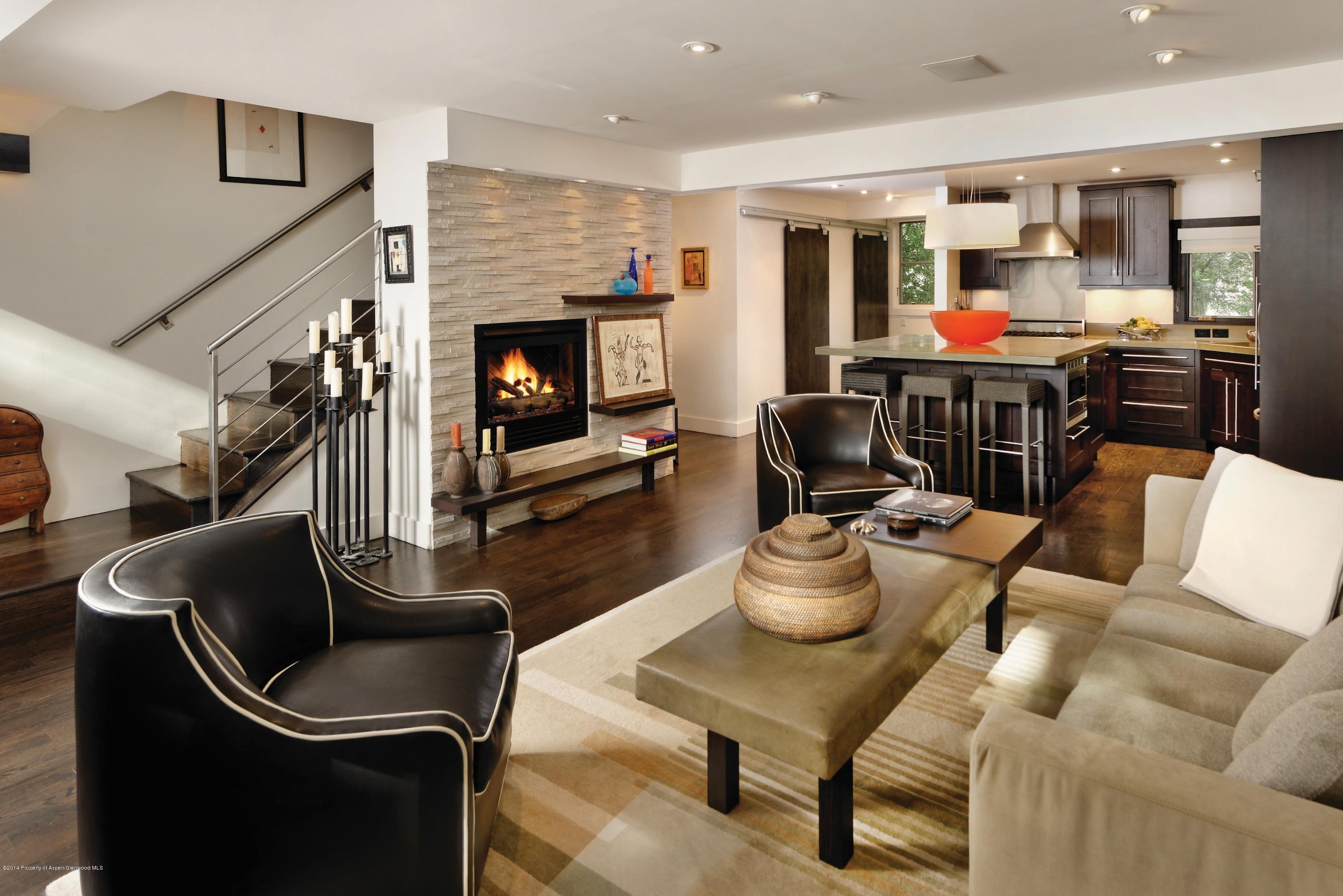 100 N 8th Street #4