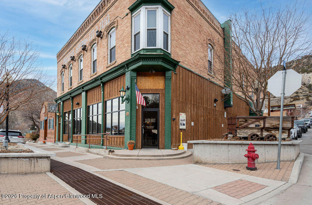502 W Main Street
