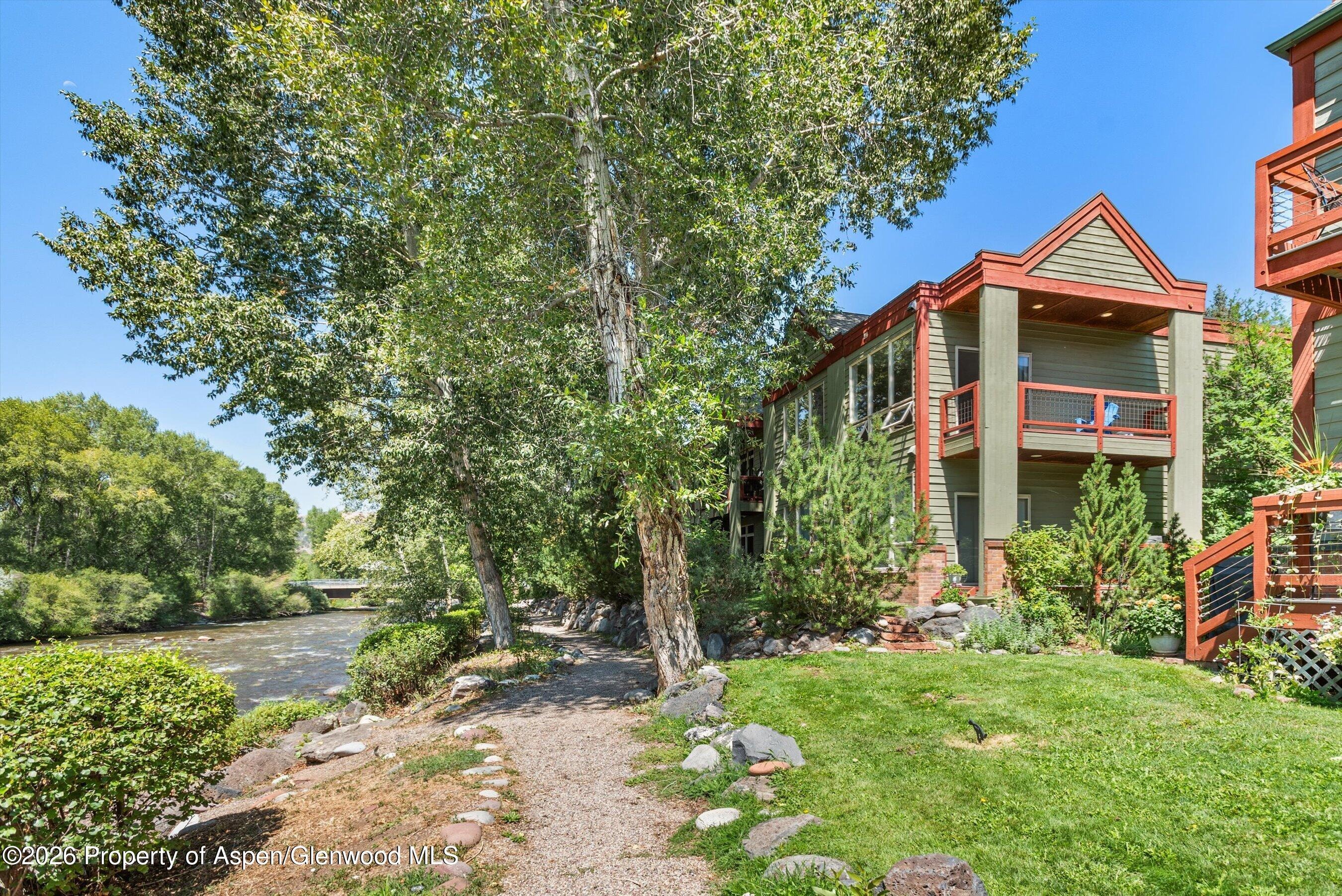 555 Gold Rivers Court 200