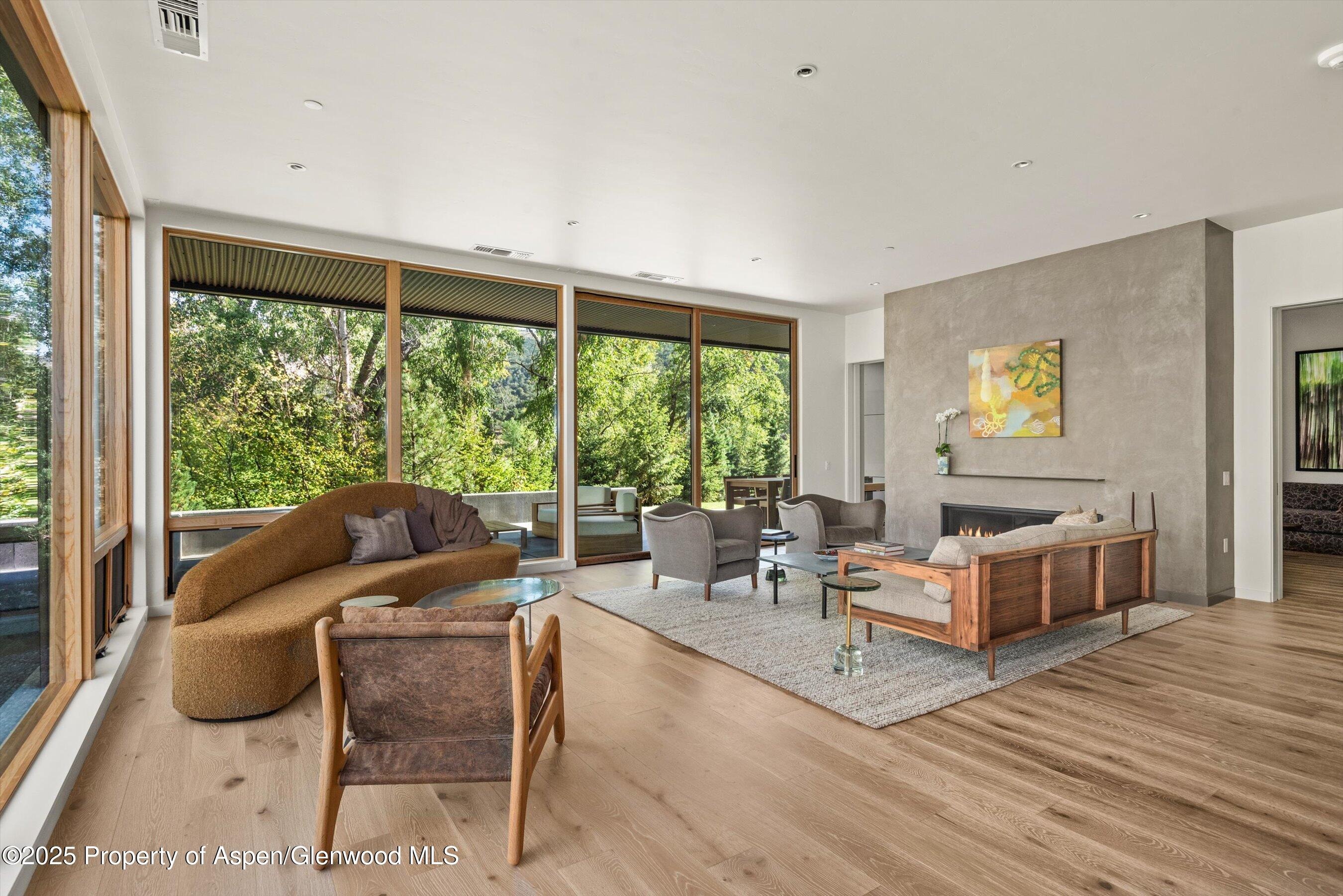103 Willow Road 107