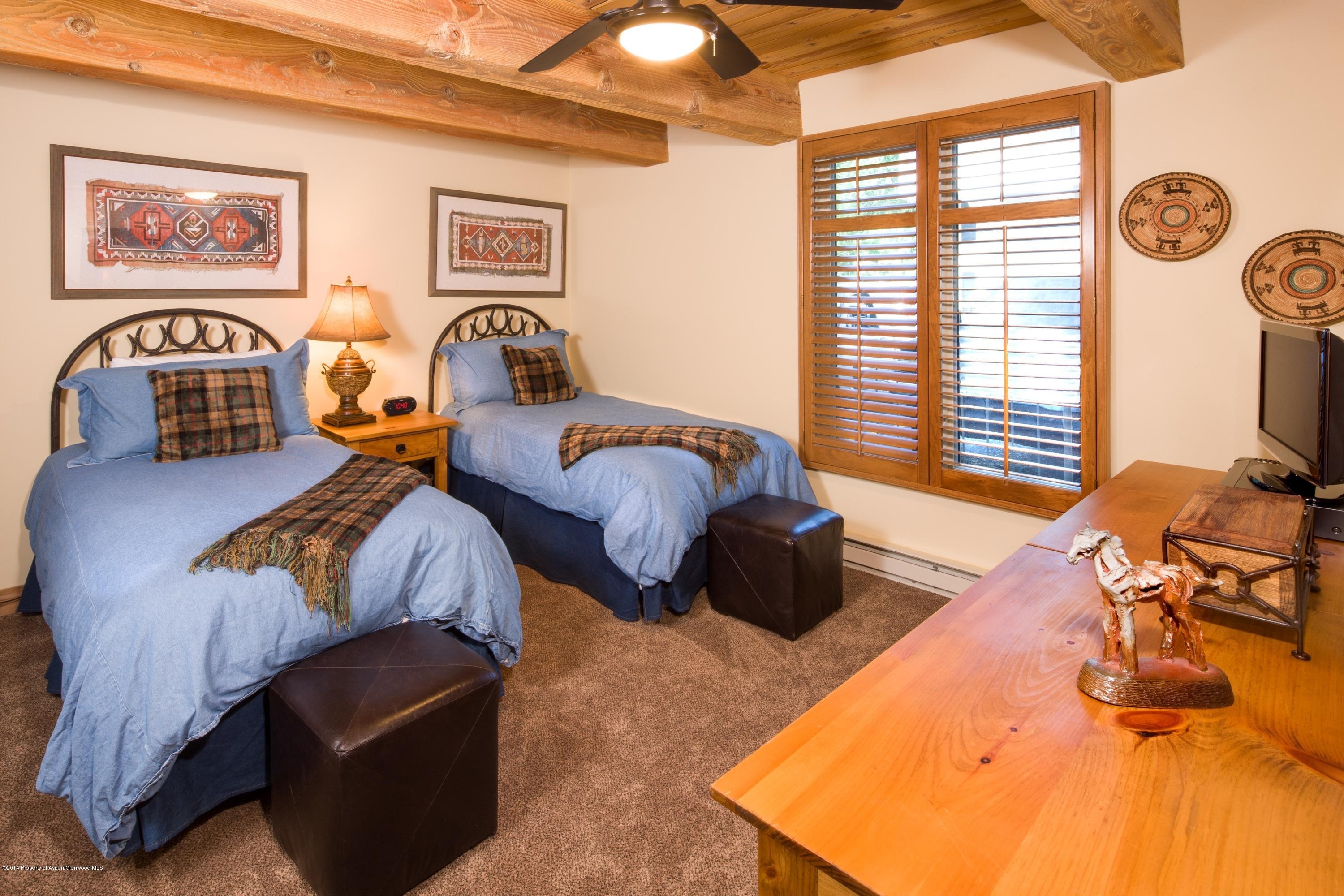 1039 E Cooper Avenue, #21-A