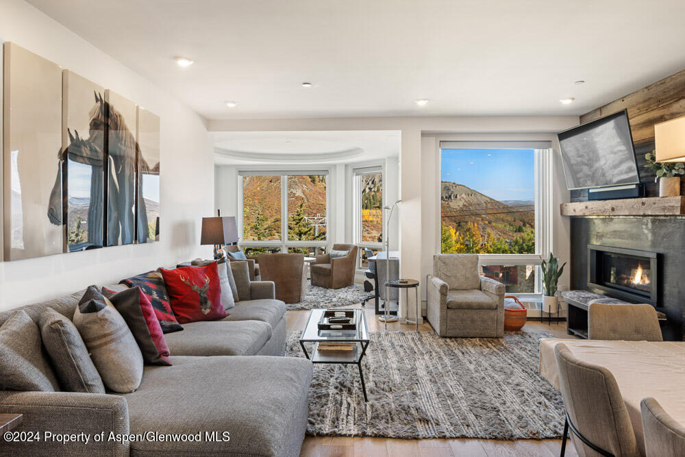 476 Wood Road Unit #27