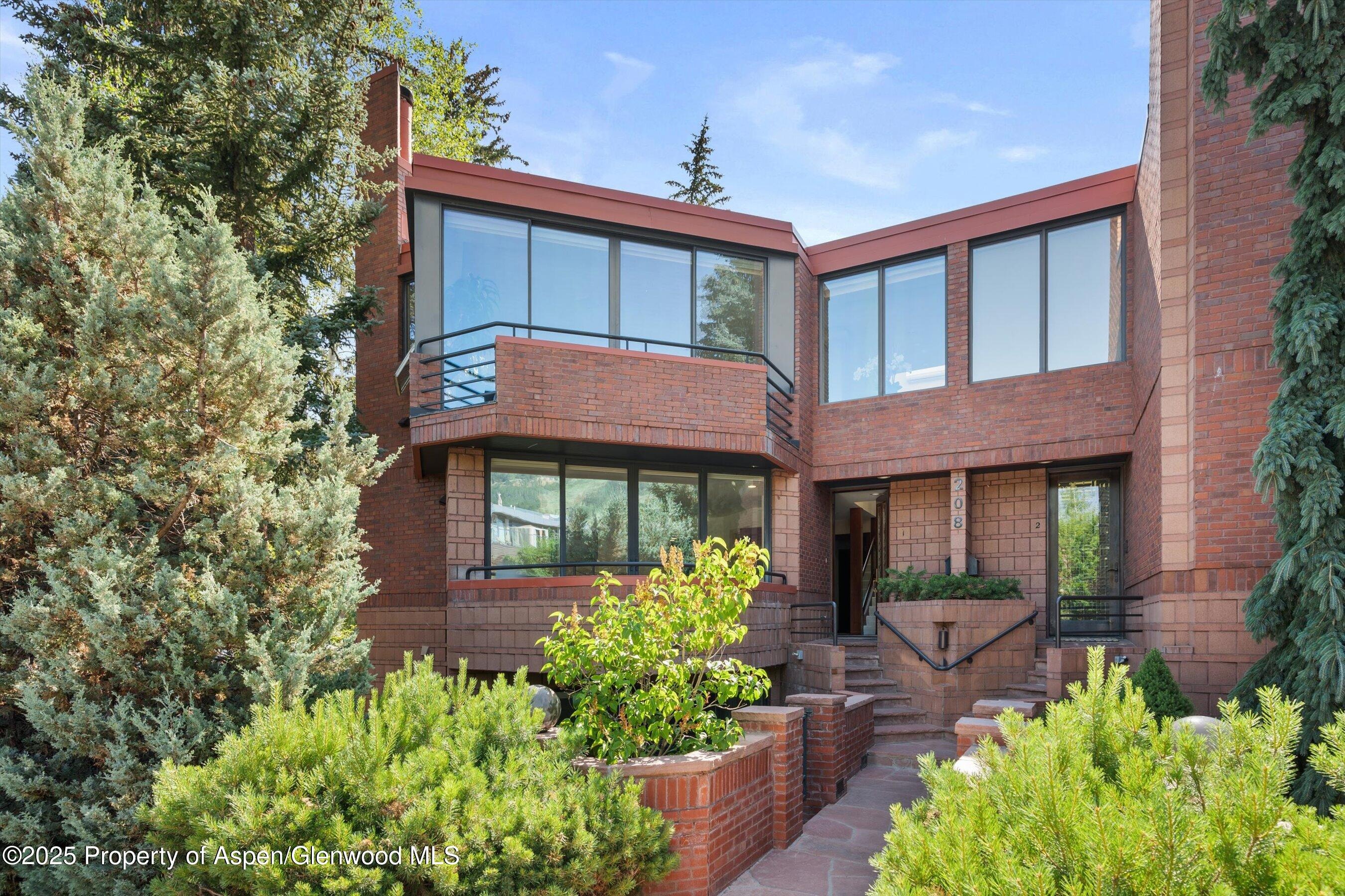 208 S Spring Street #1