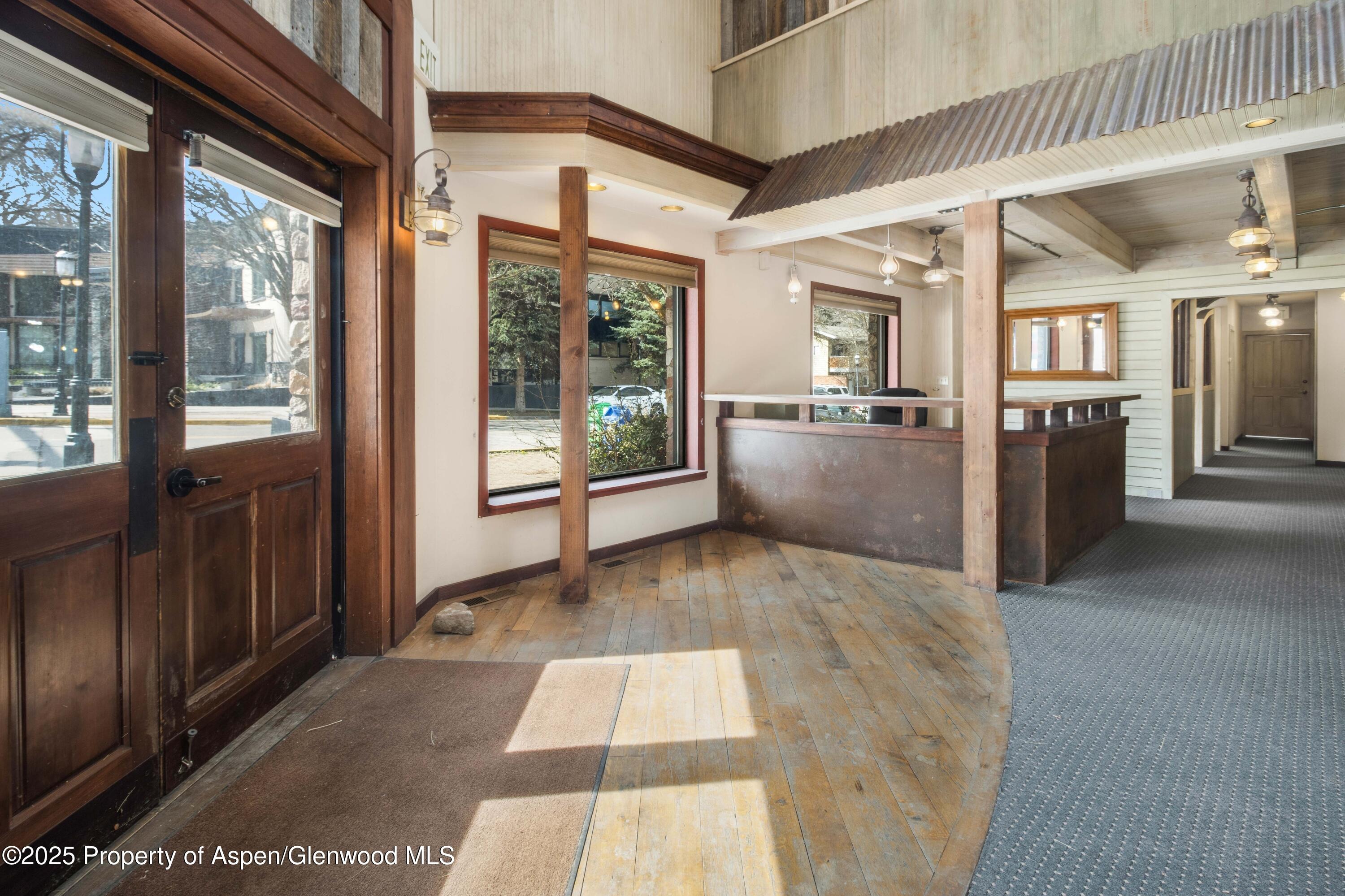 931 Grand Avenue
