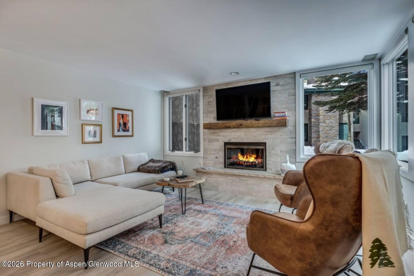 135 Carriage Way 30