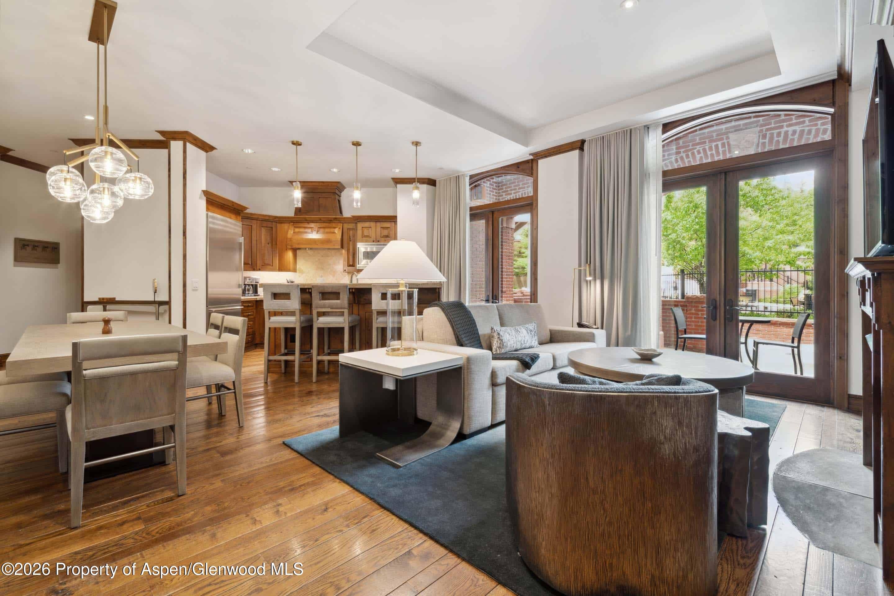 415 E Dean St, Unit 8, Week 12