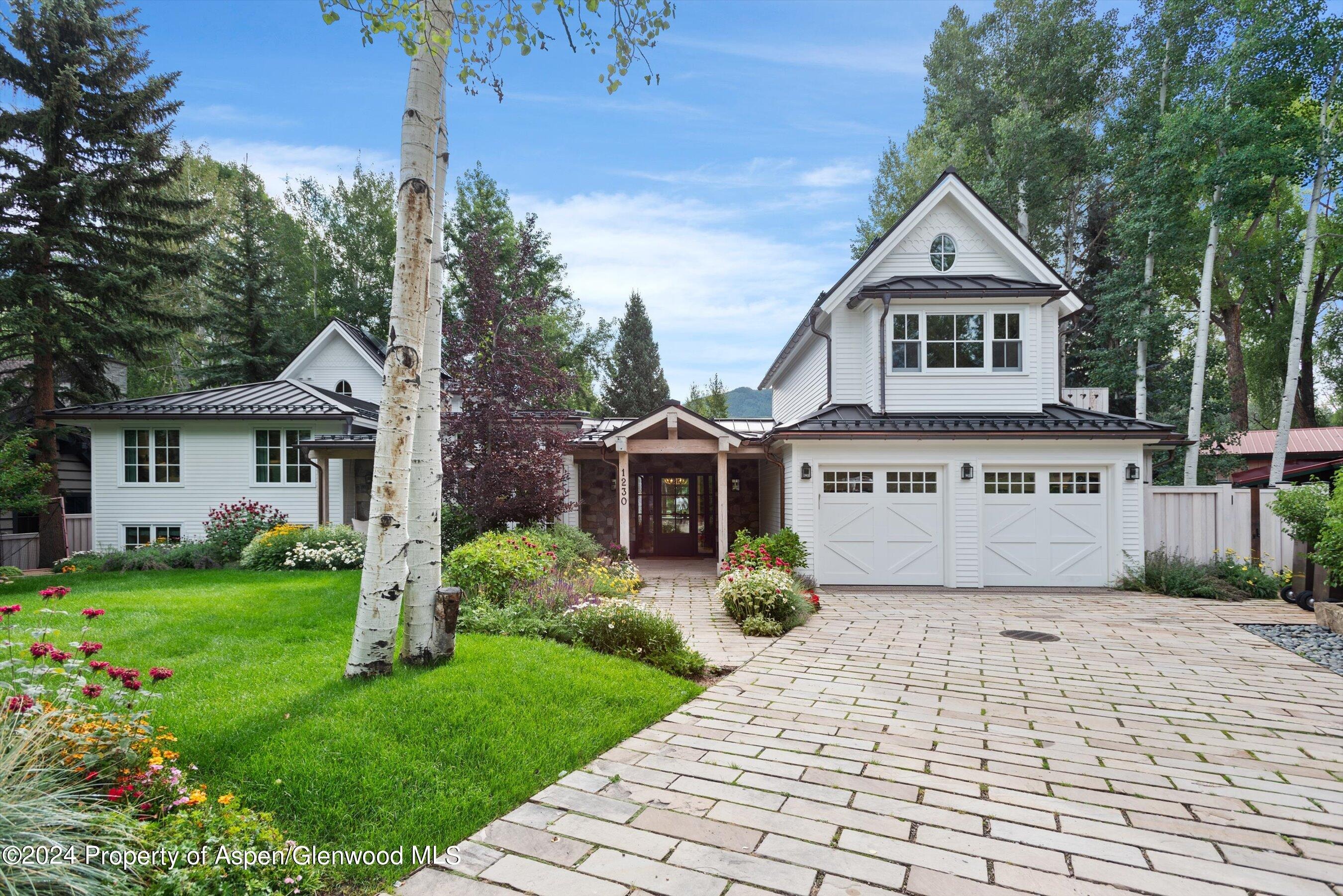 1230 Snowbunny Lane