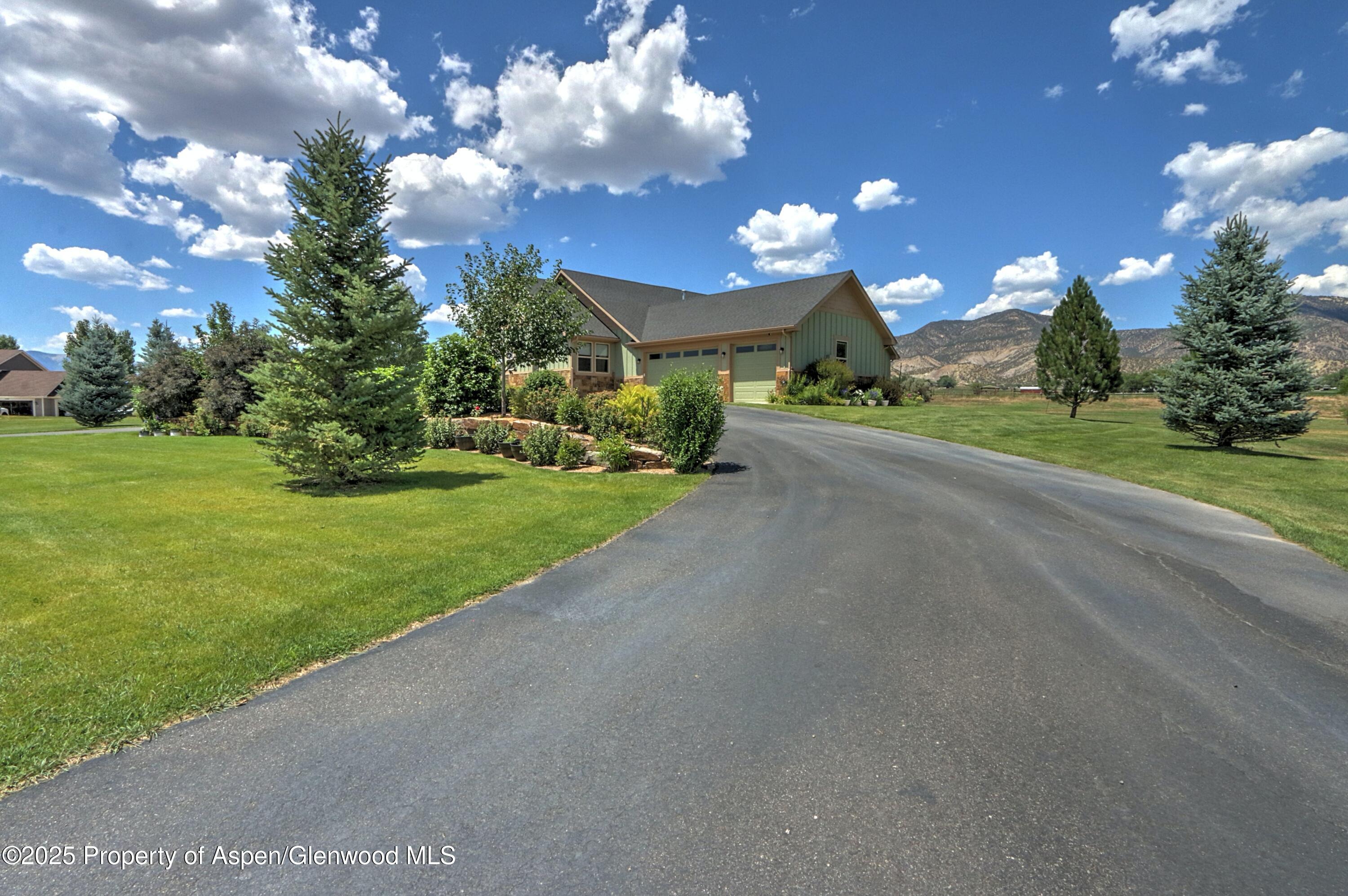 369 N Meadow Drive