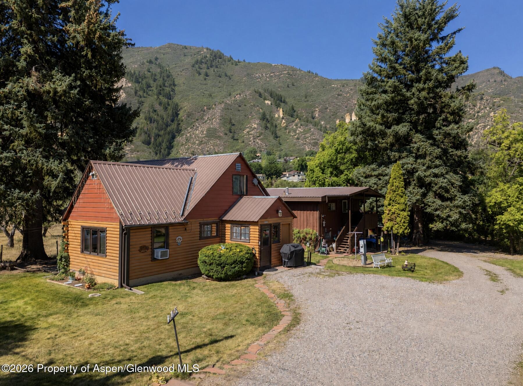 1205 Riverside Drive