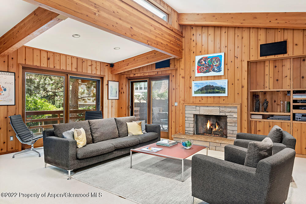 311 W North Street Unit A