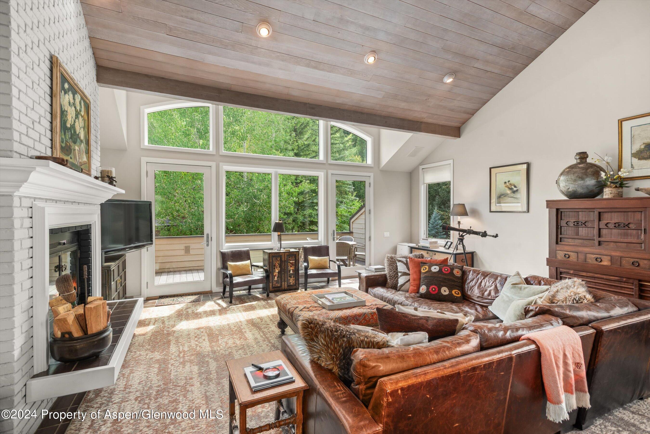 123 W Hyman Avenue Unit A