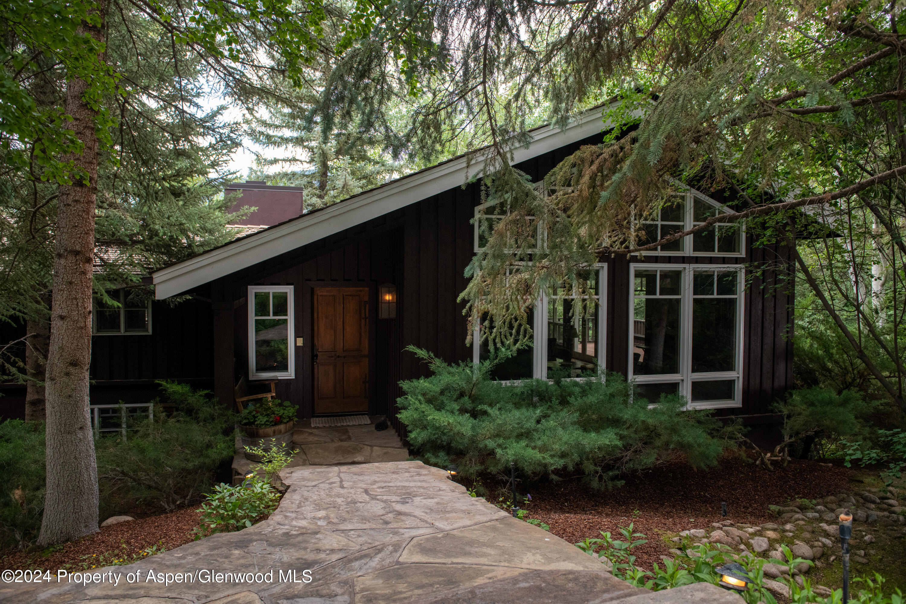 210 Woods Road