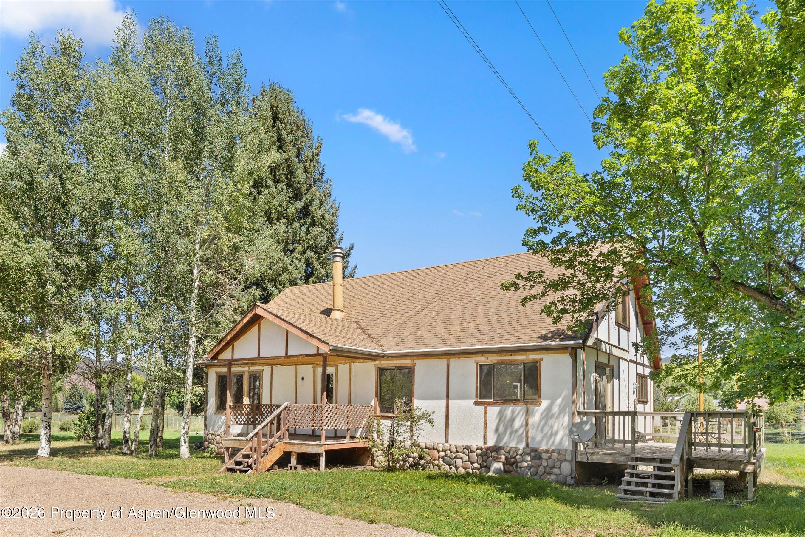 298 Rose Lane