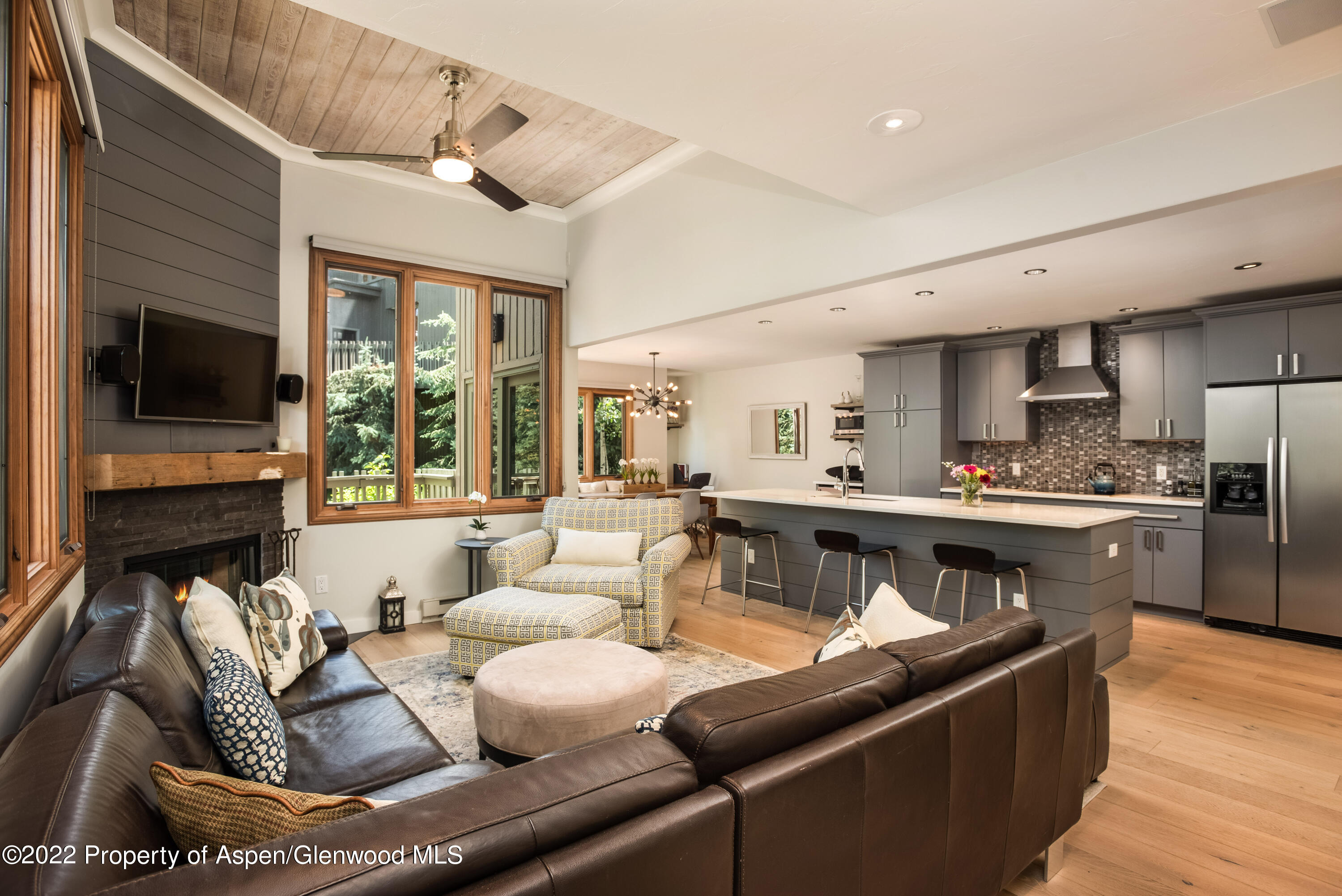 384 Fawn Court, F4D