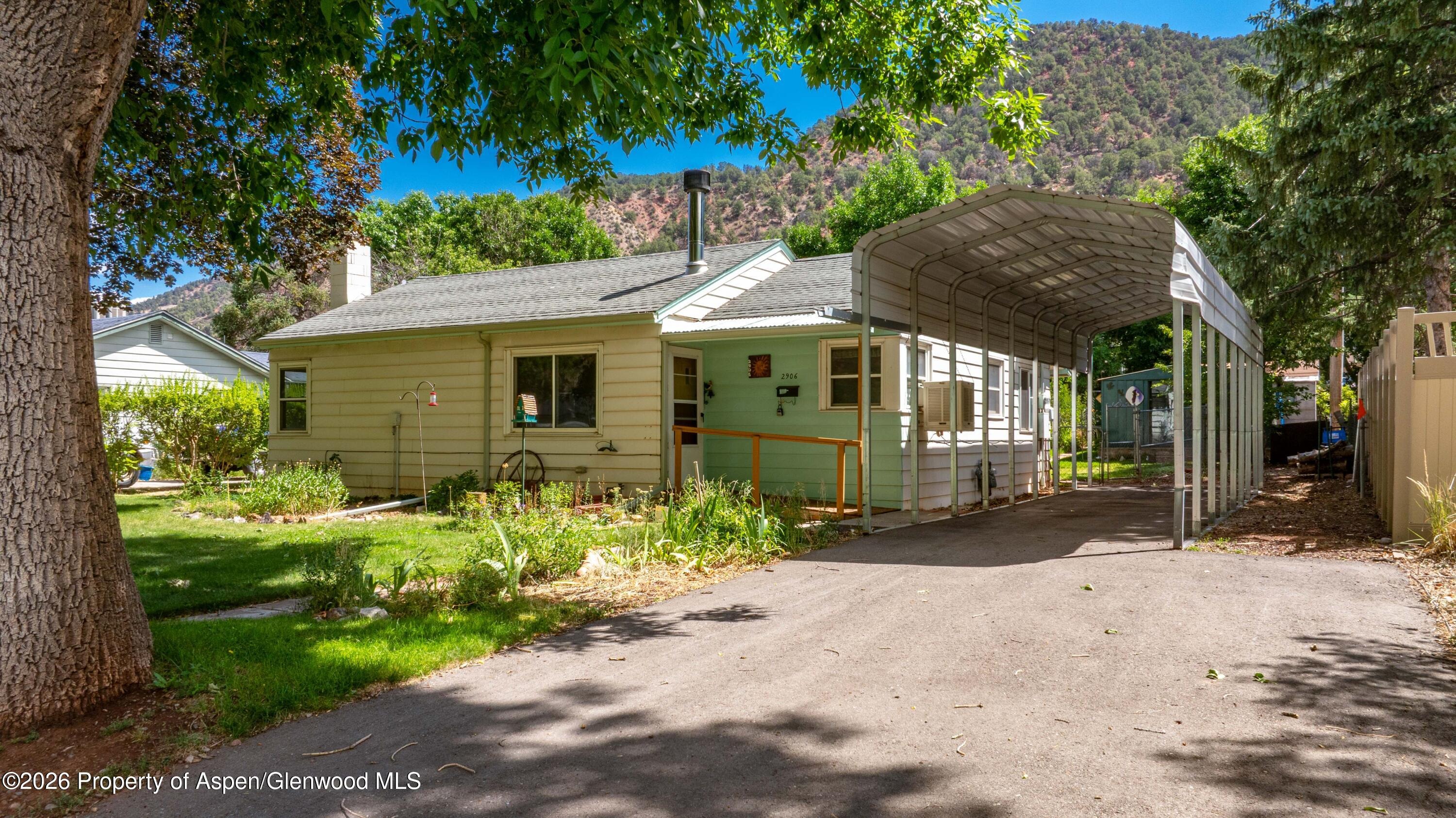 2906 Sopris Avenue