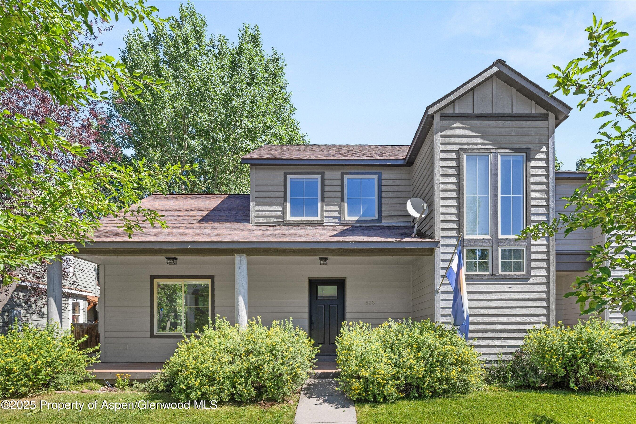 528 Lake Court