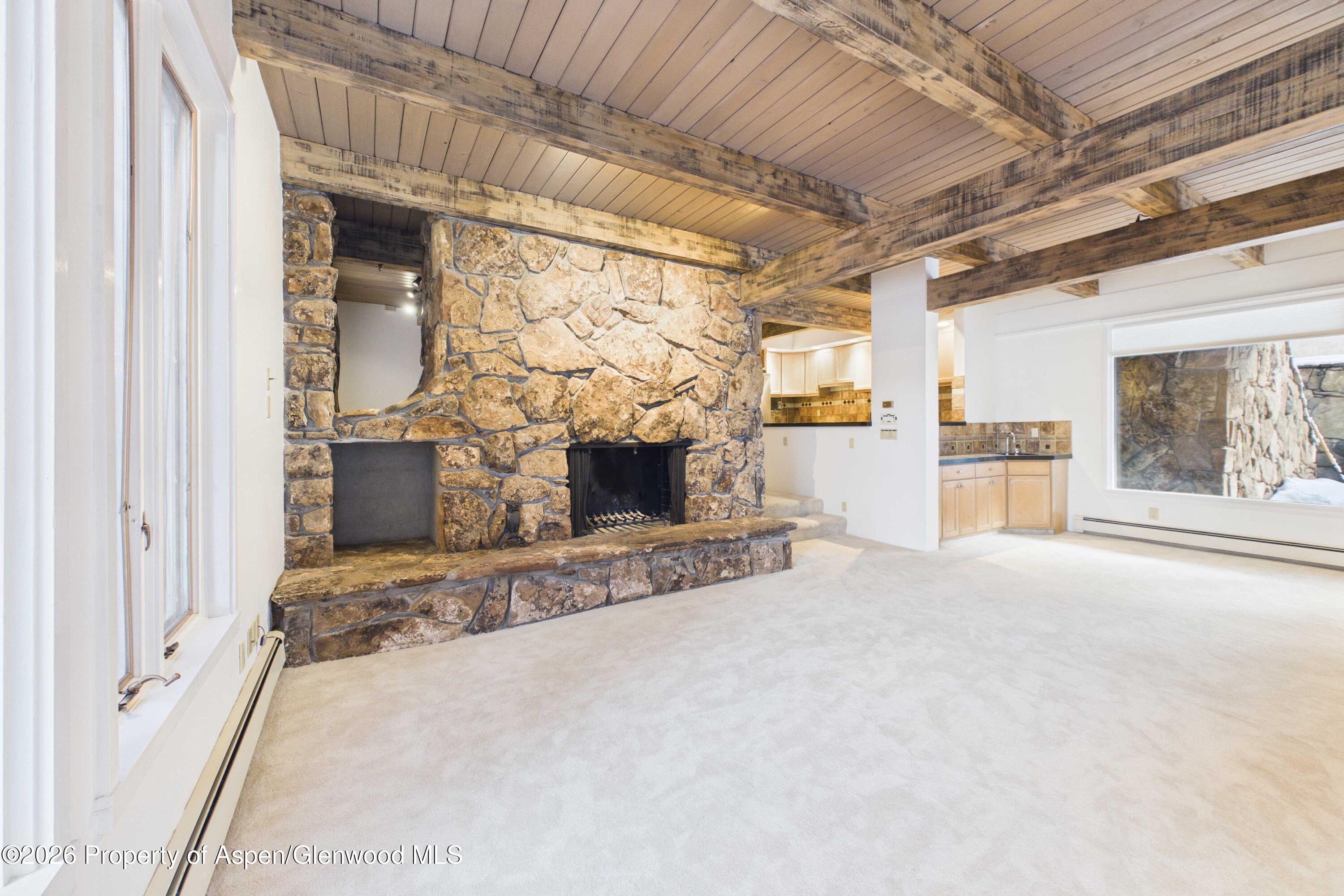 651 S Monarch Street 104