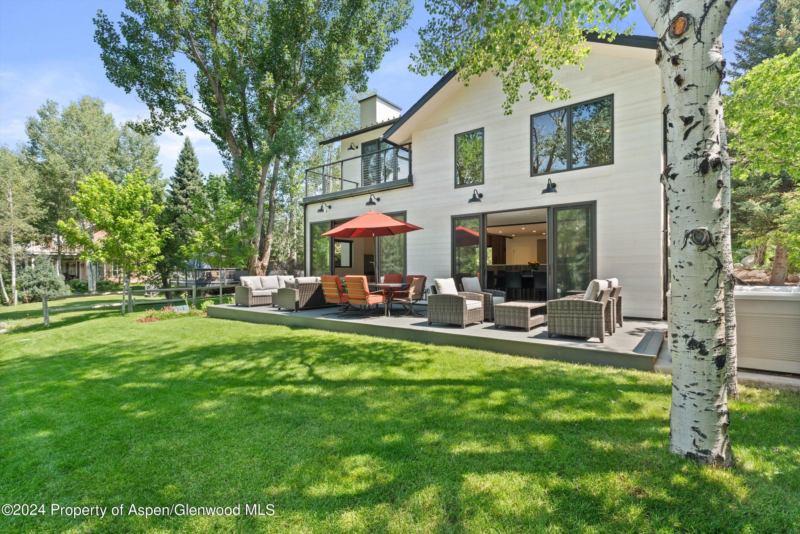 117 S Little Texas Lane