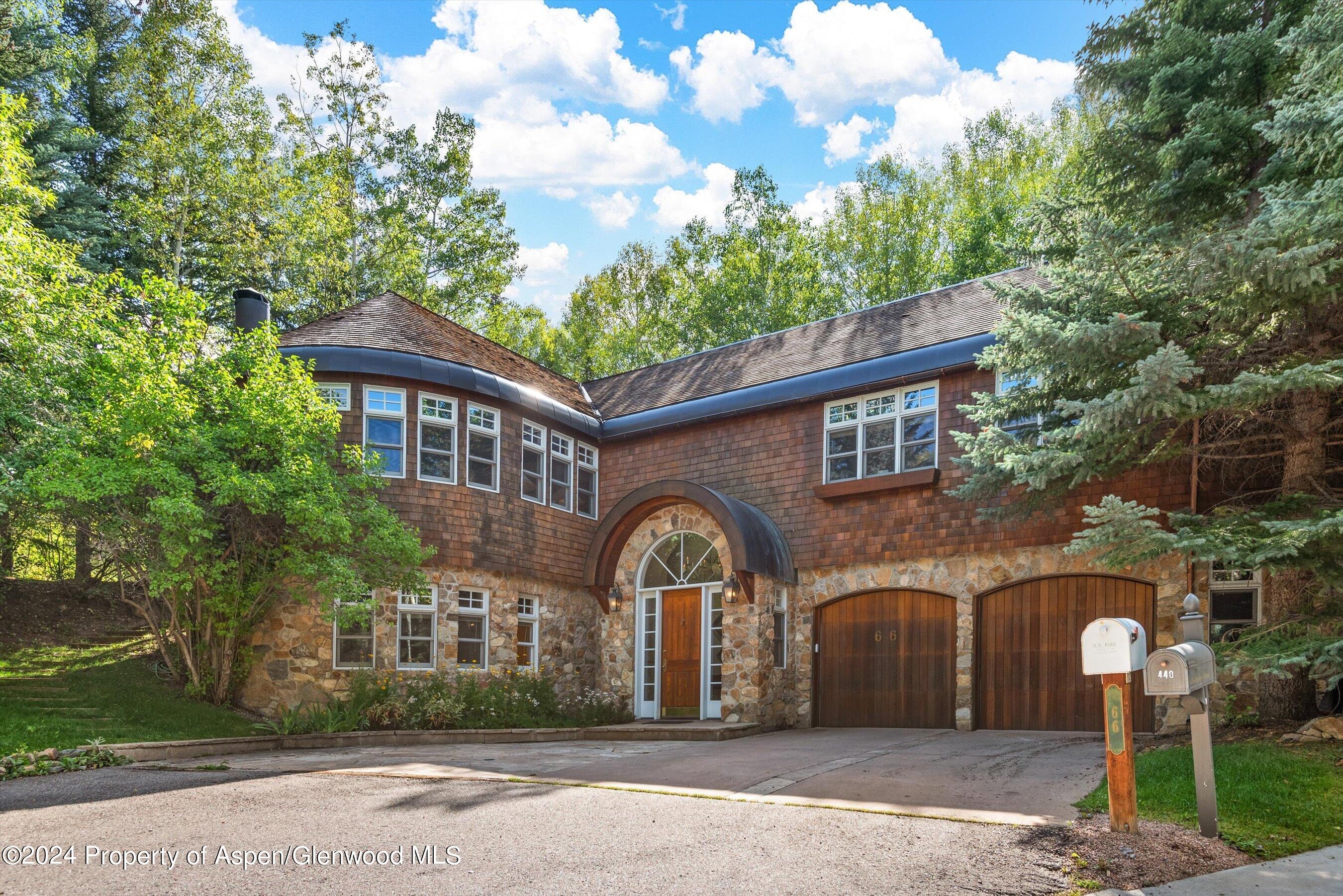 66 Alpine Court