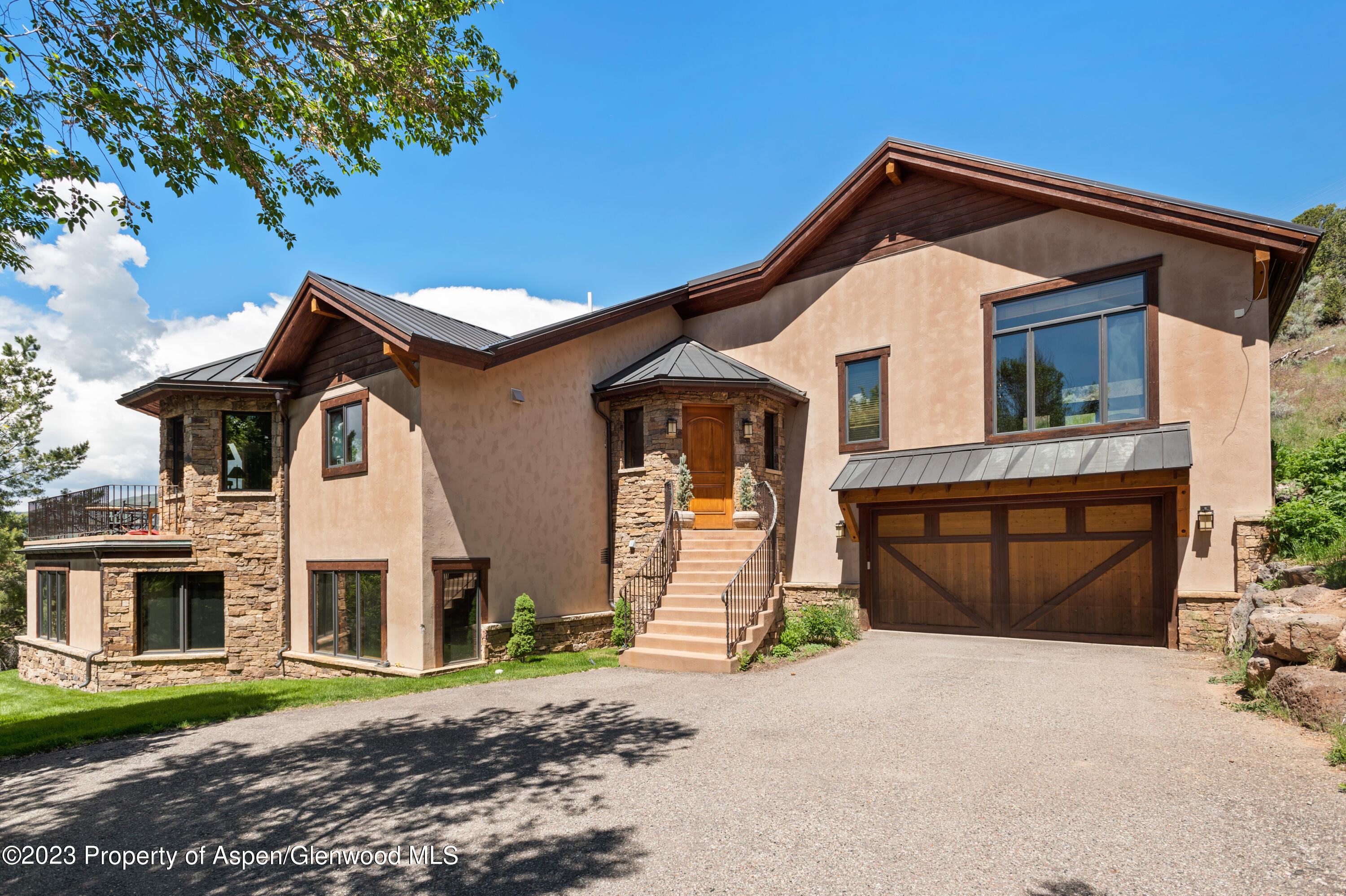 121 Ridge Road