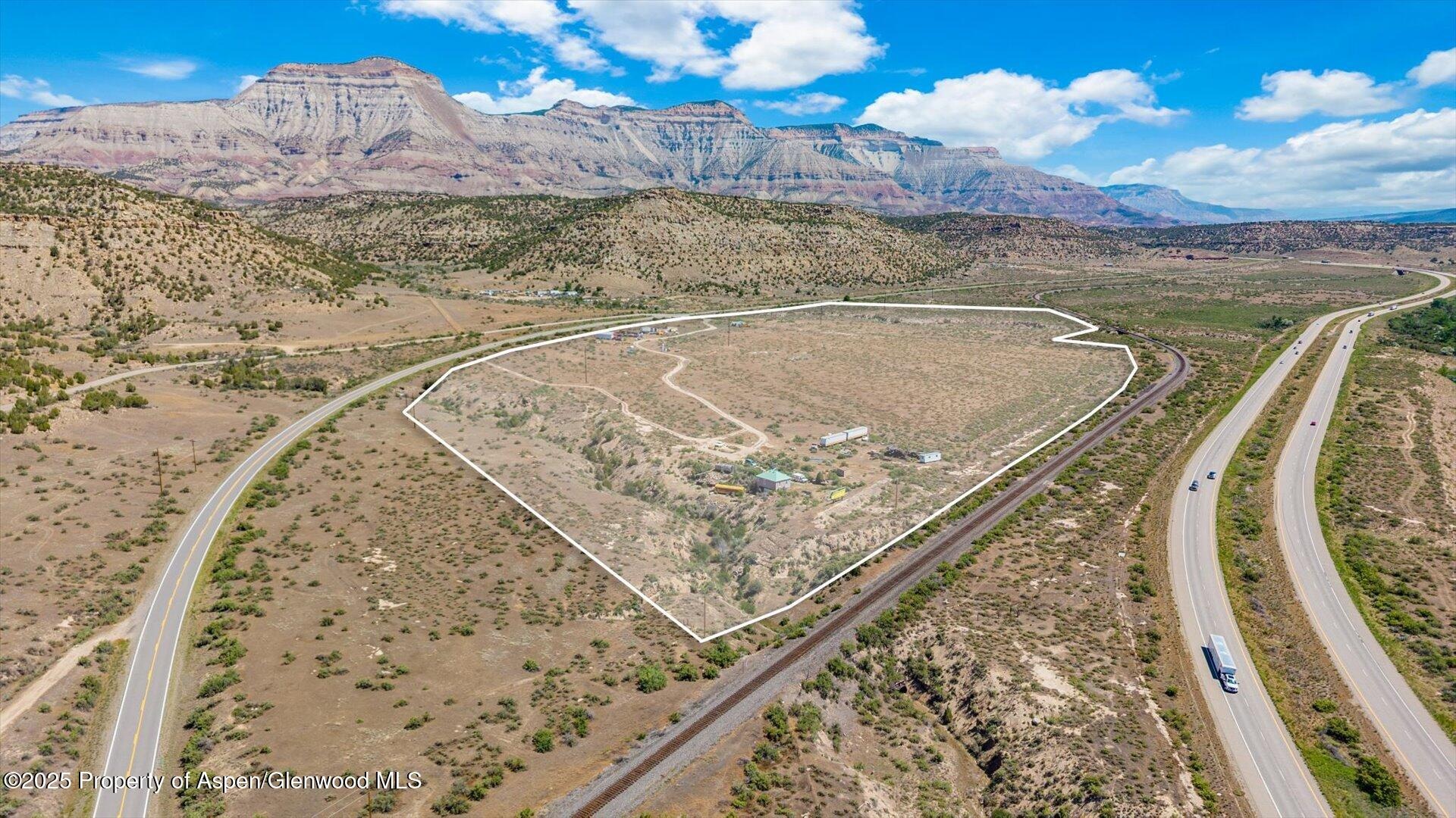 4695 Highway 6 & 24