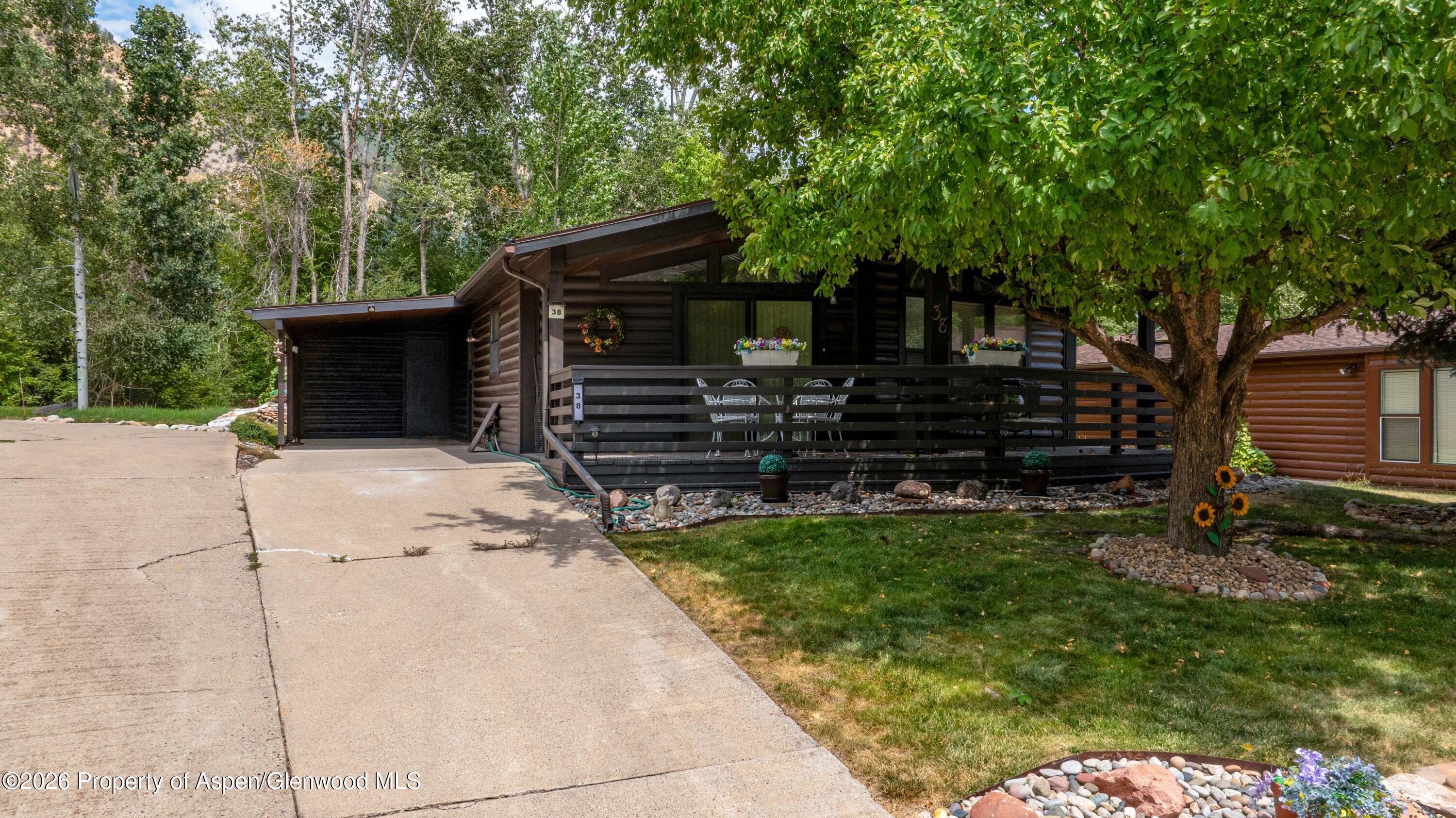 125 Center Drive 38