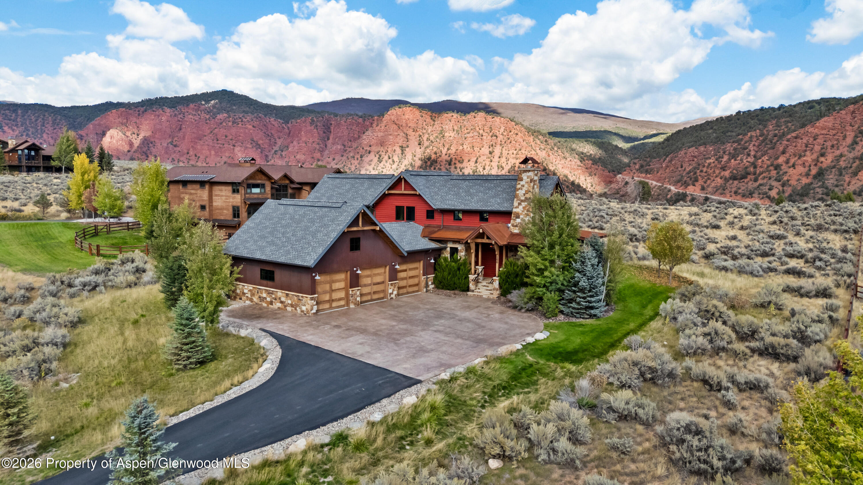 160 Red Cliff Circle