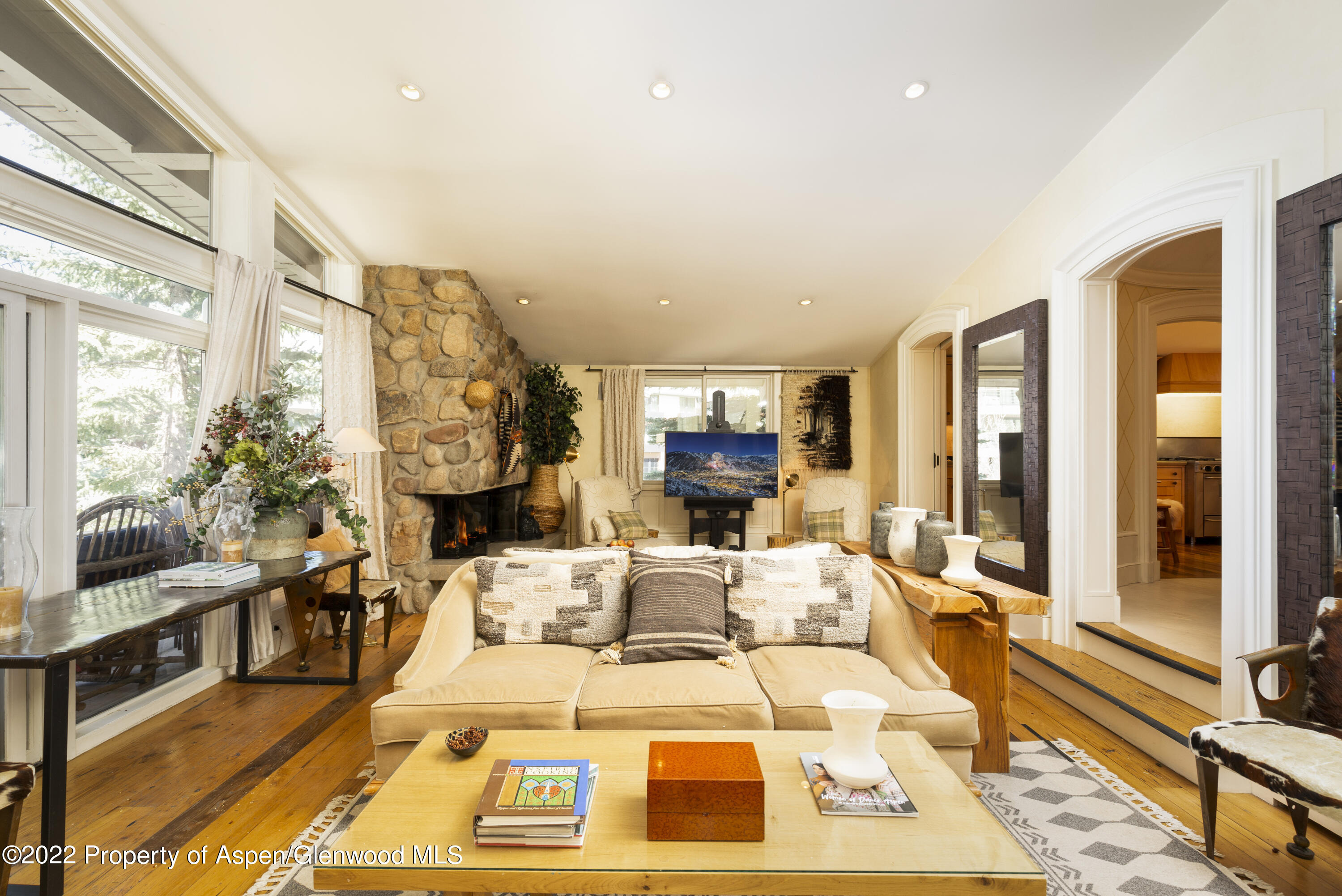 700 S Ute Avenue 202