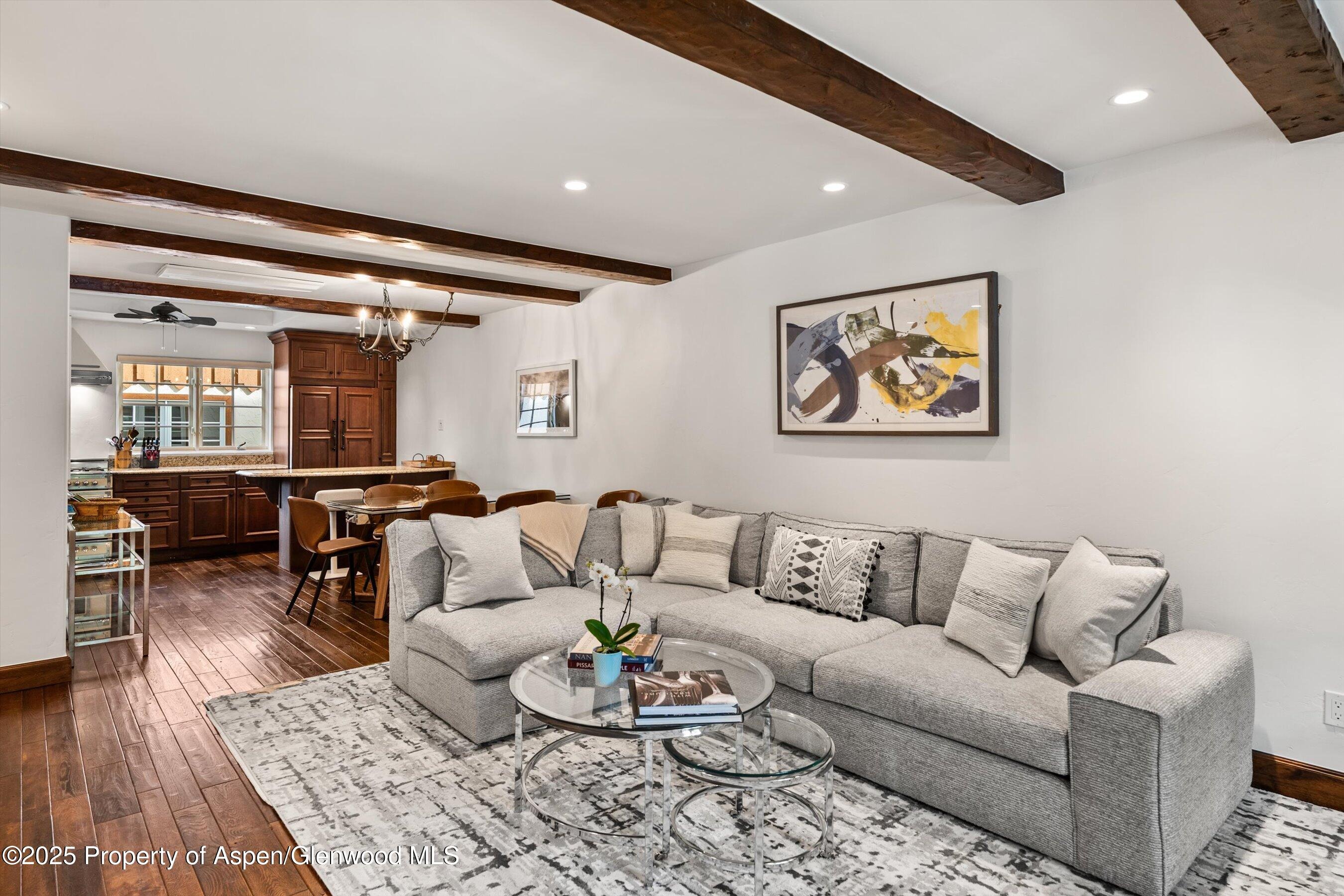 710 S Mill Street 6 & 7