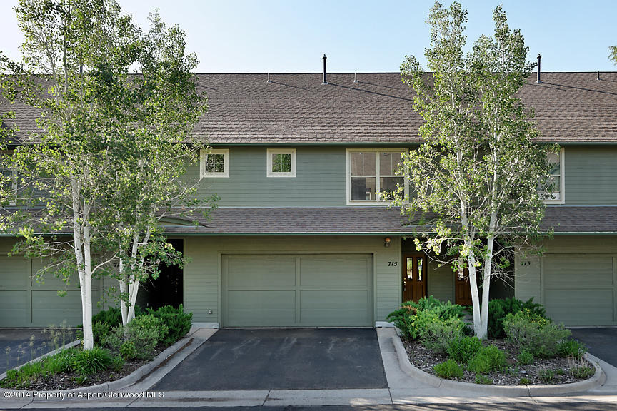715 Evans Court