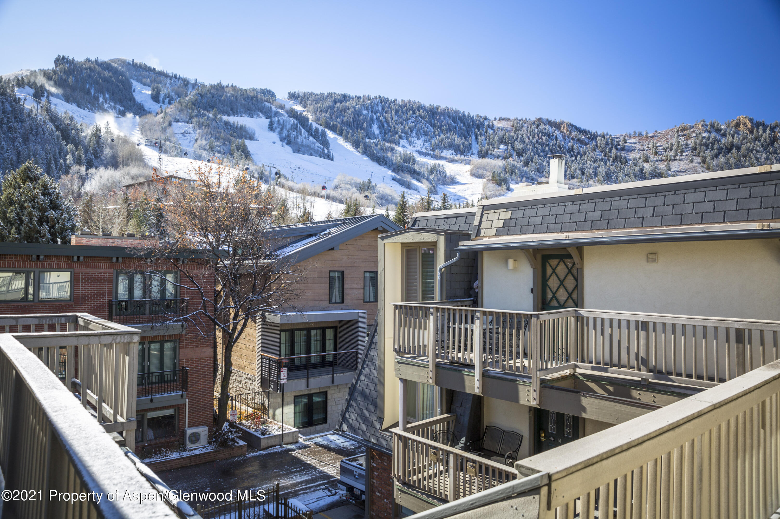 731 E Durant Avenue #18