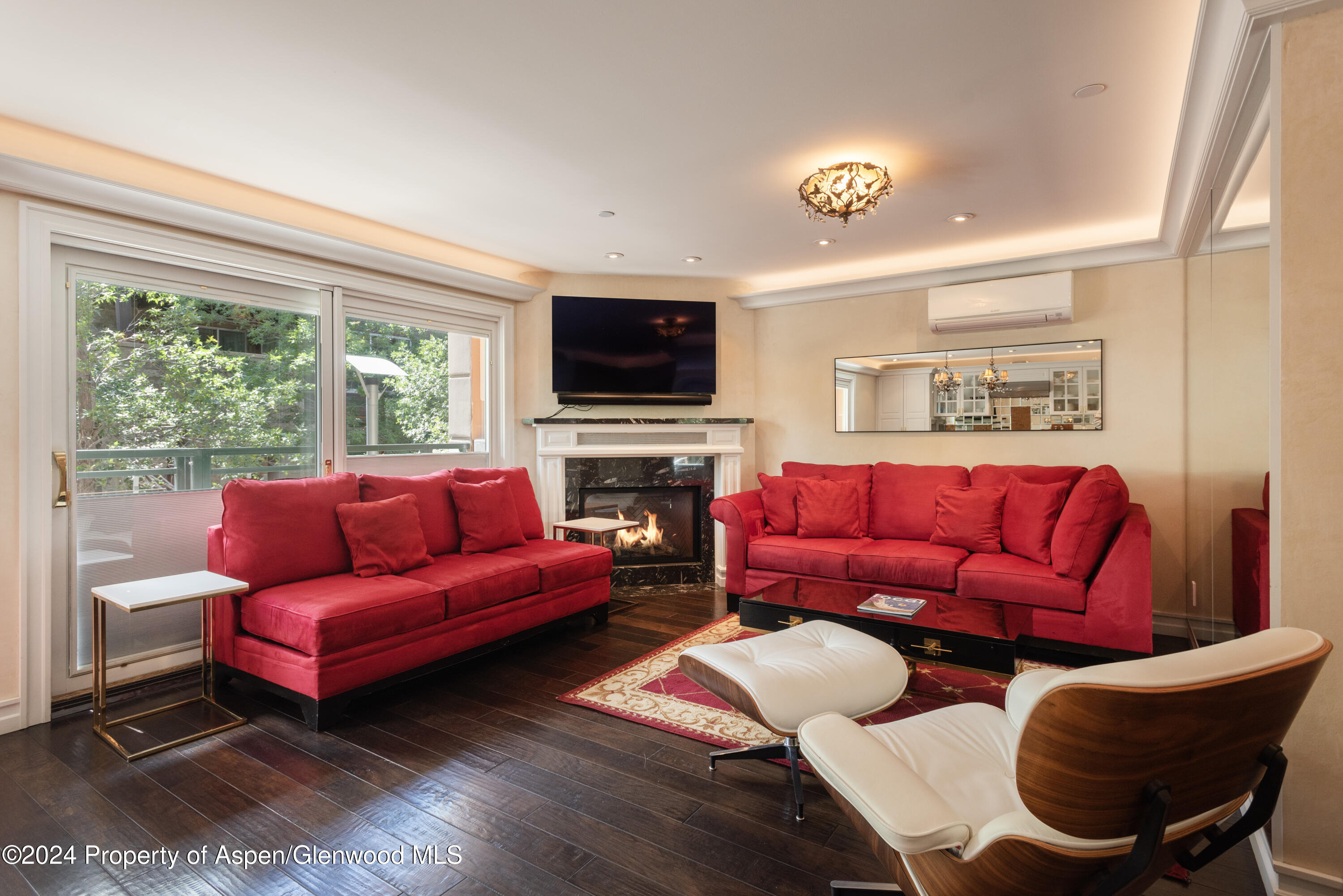 555 E Durant Avenue Unit #2d