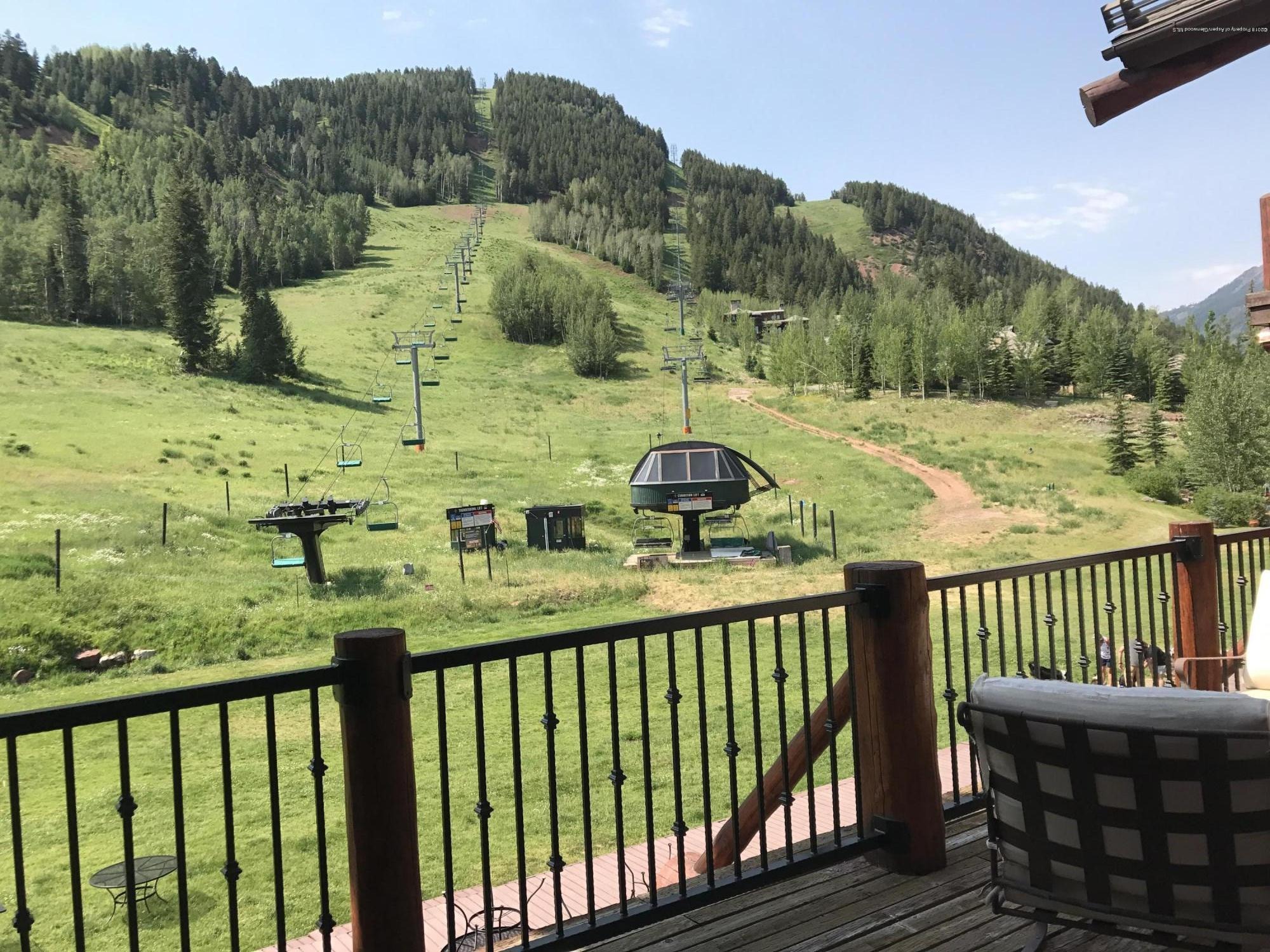 133 Prospector Road, C4111 & C4209