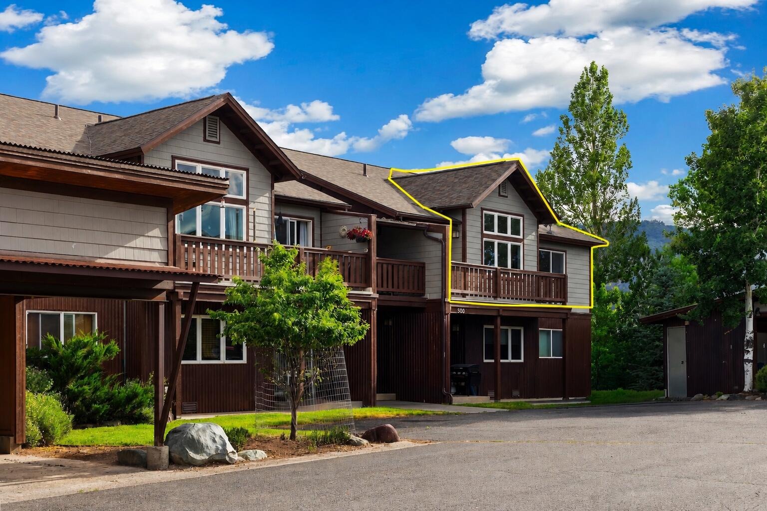 550 Redcliff Circle D204