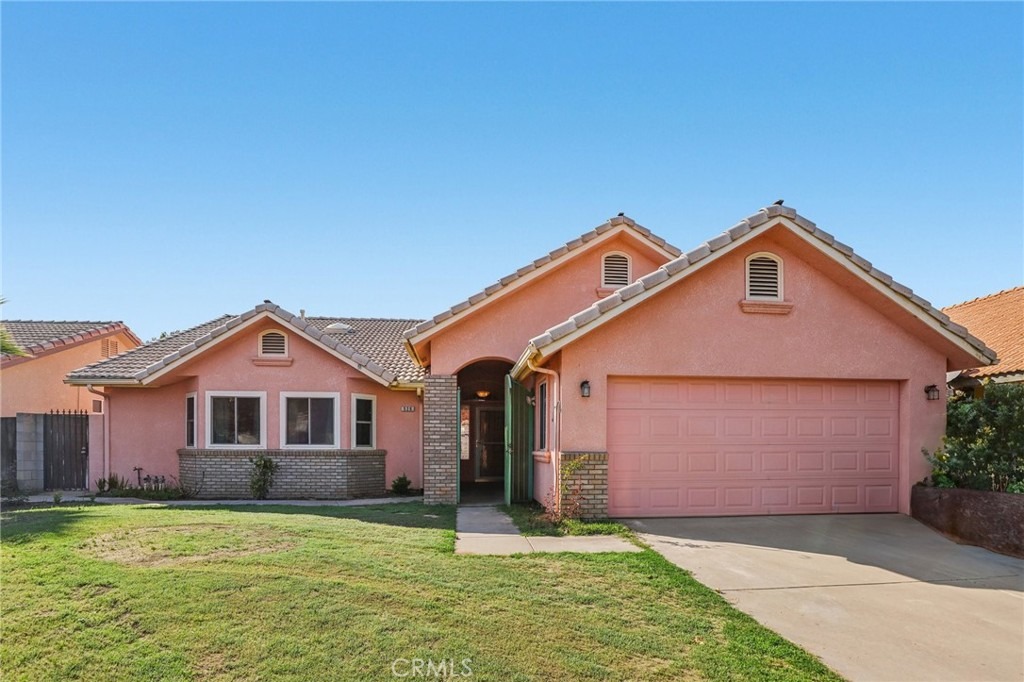 526 Grenache Avenue, Madera, CA 93637