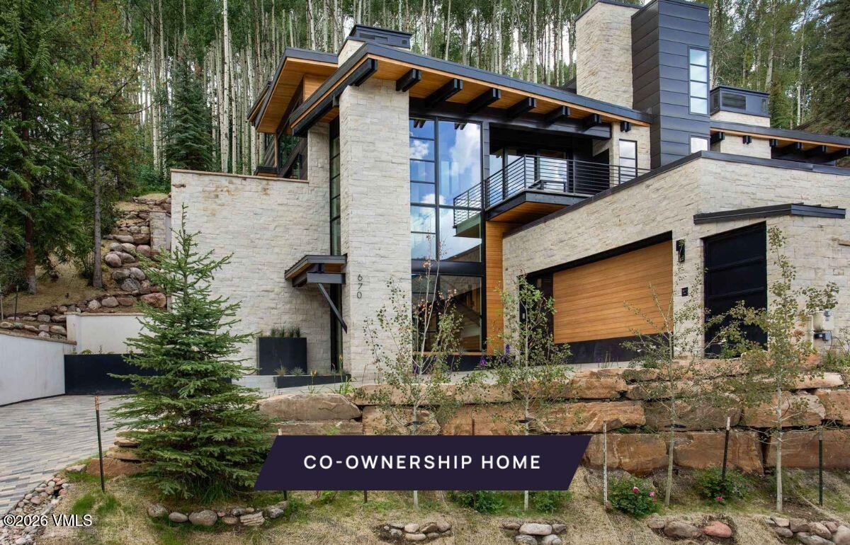 670 Forest Road