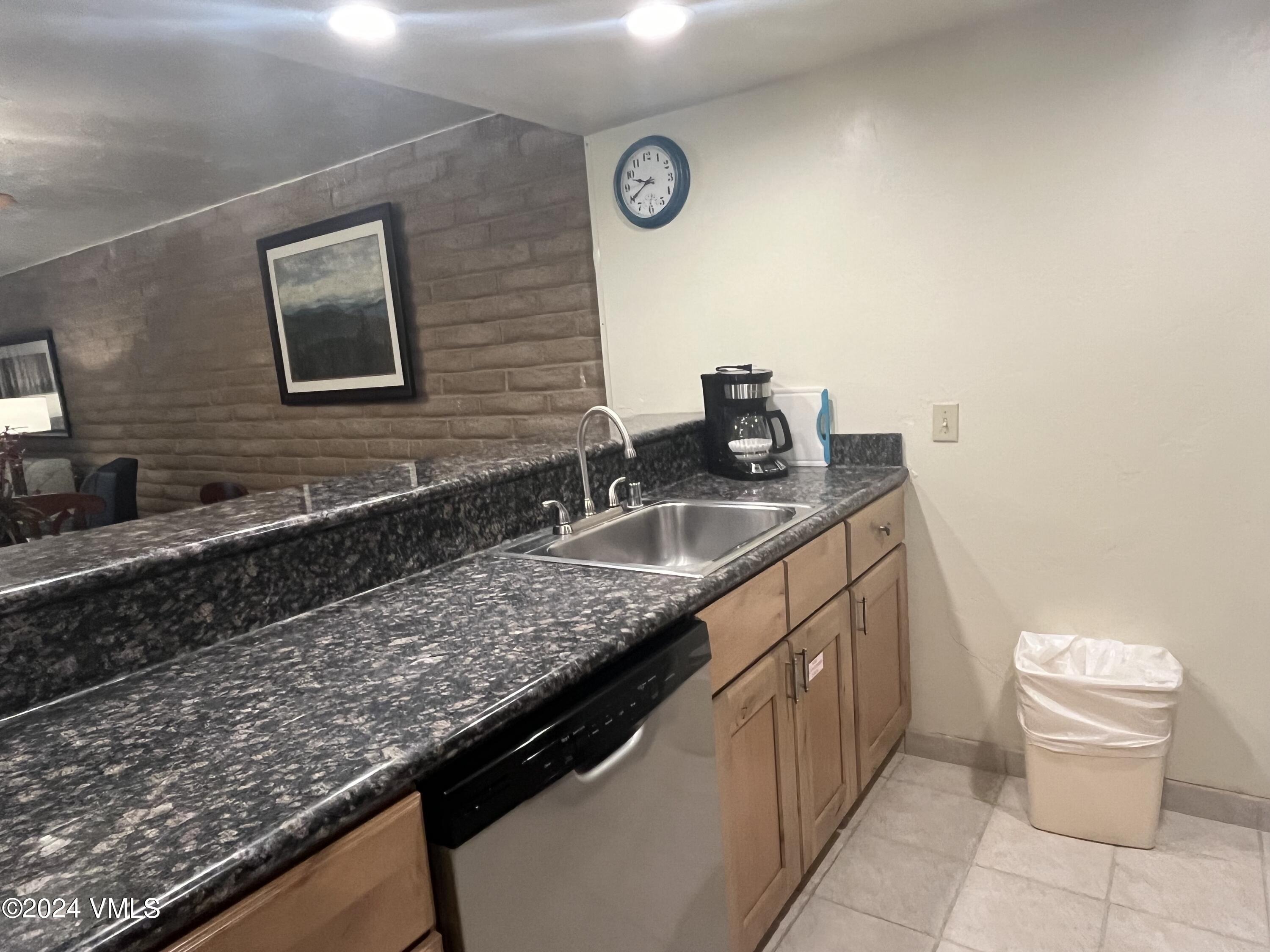 1020 Vail View Drive 3205-50