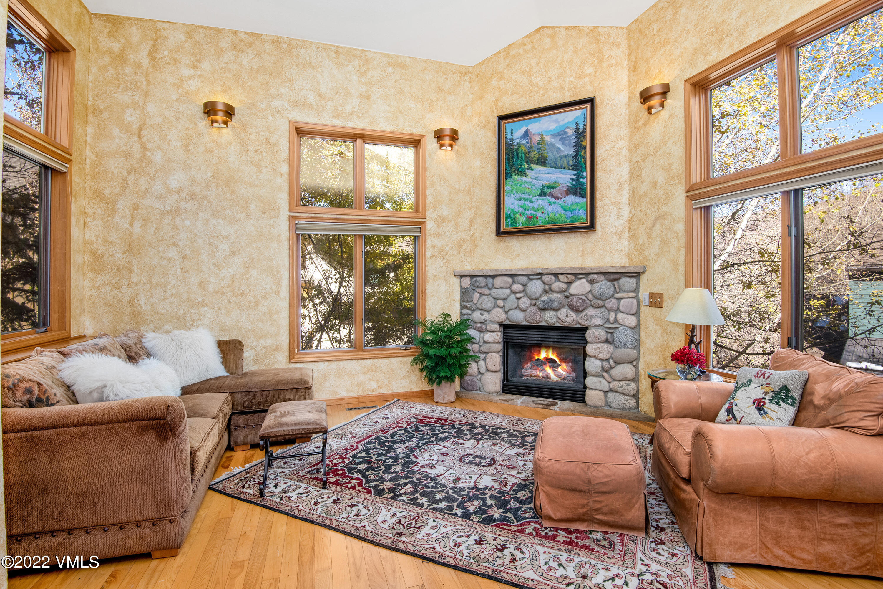 1401 Deer Boulevard, W