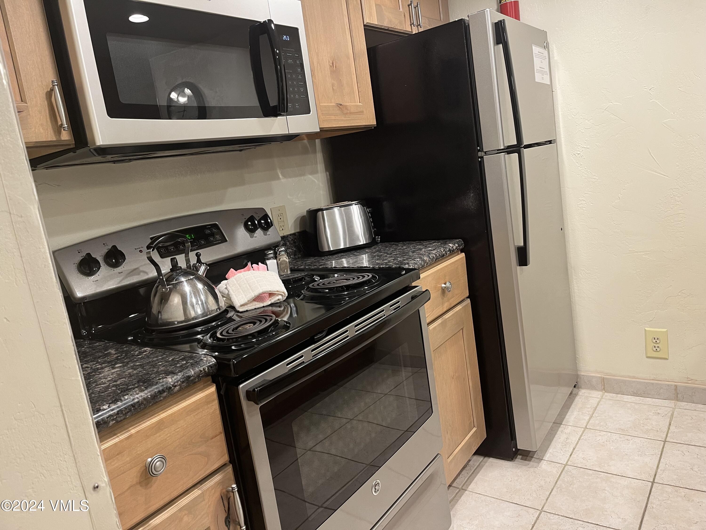 1020 Vail View Drive 2212-20