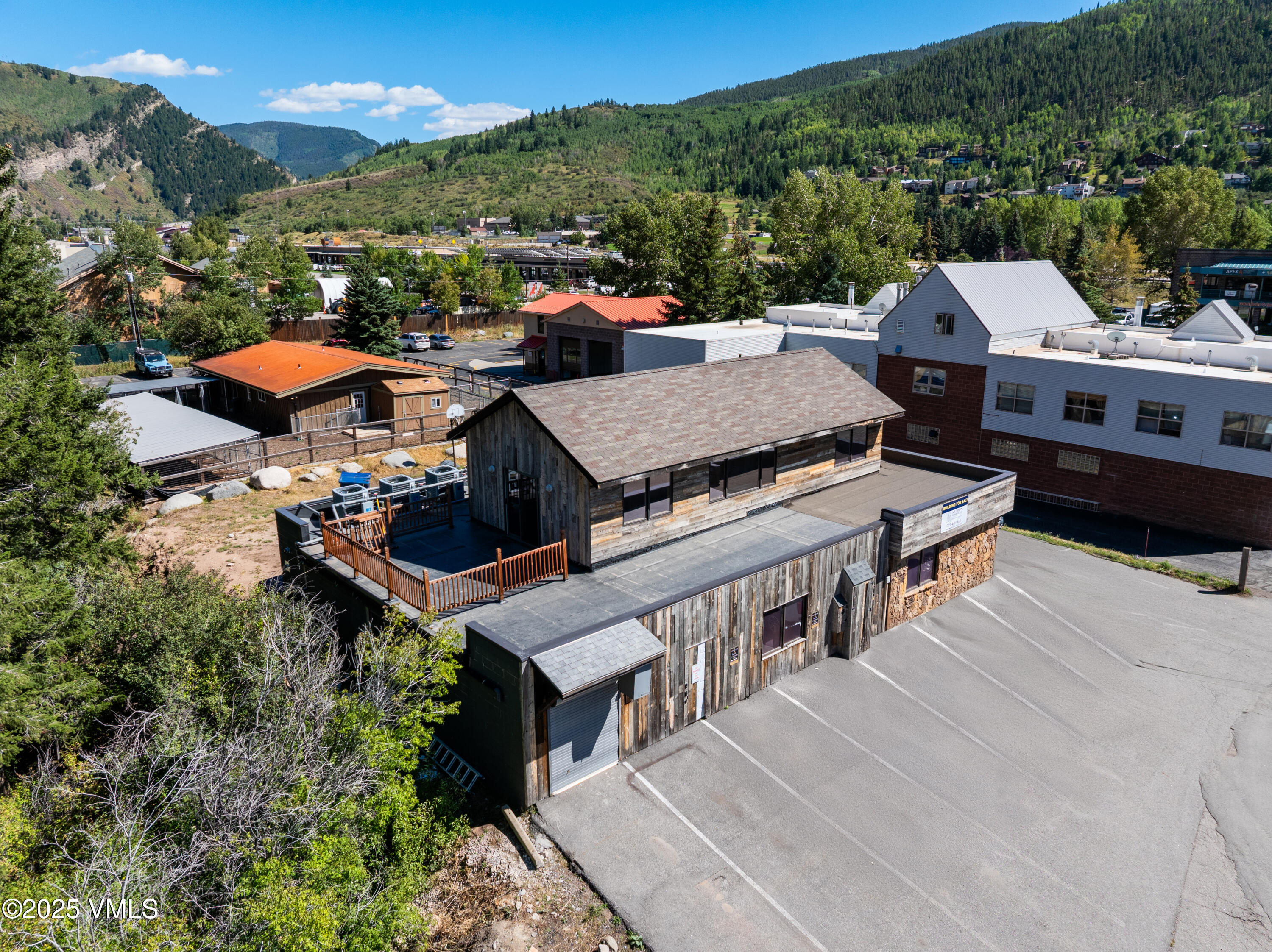 40833 US Hwy 6