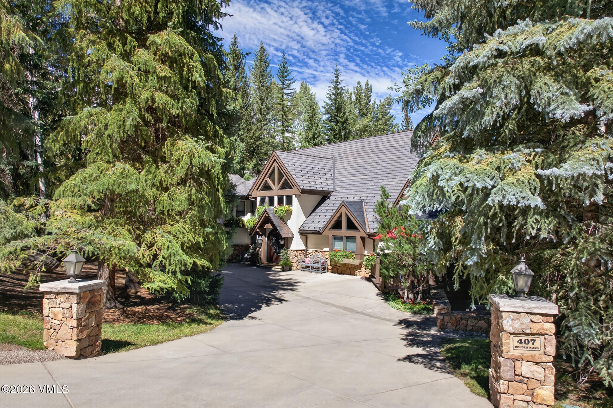 407 Holden Road