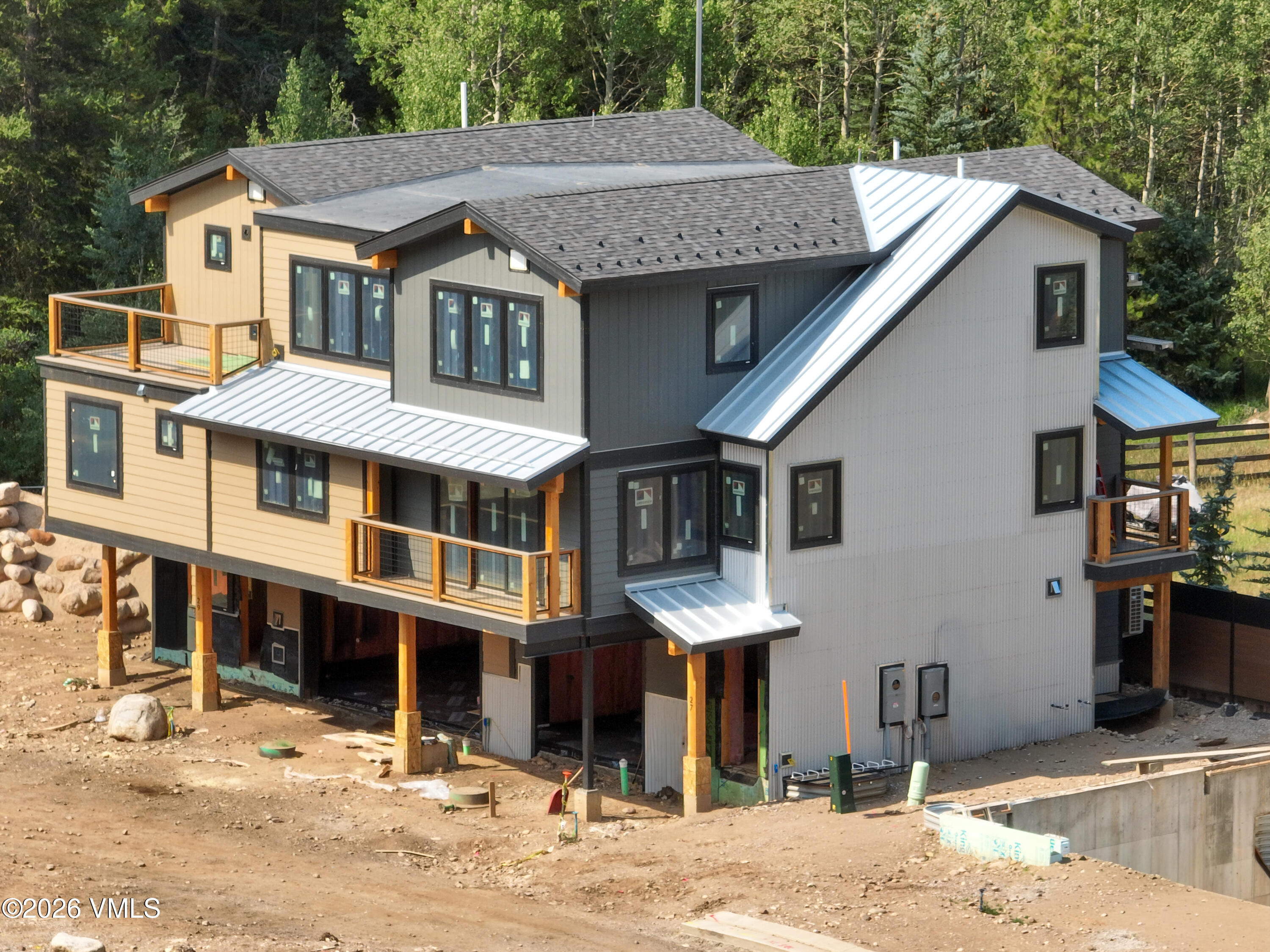 27 Belden Way