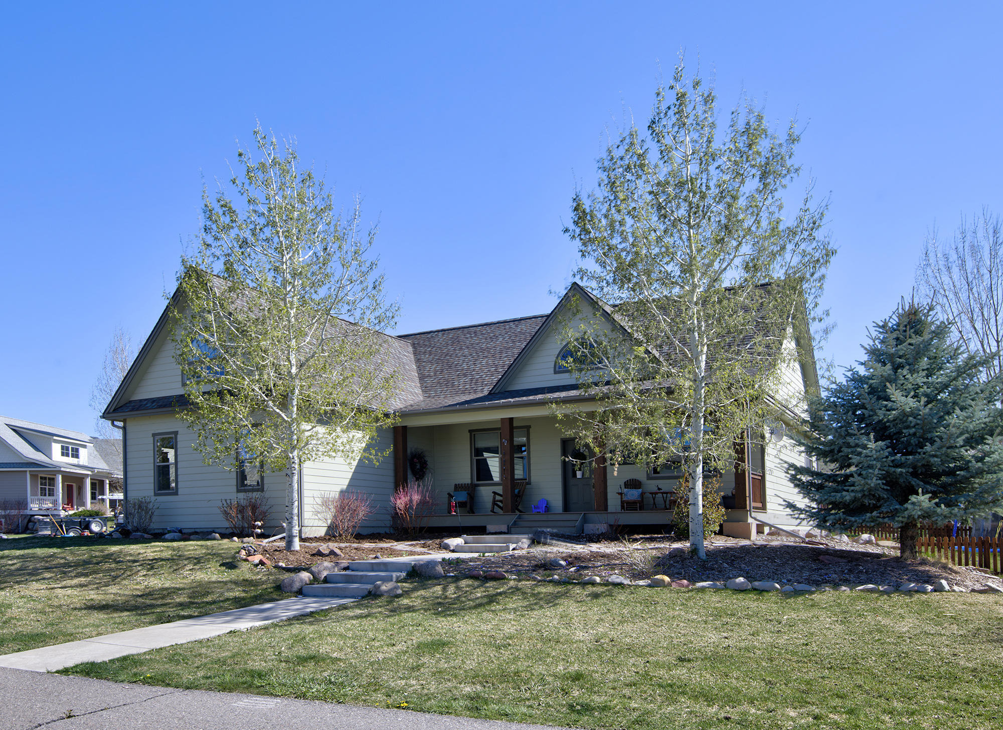 10 Maverick Court