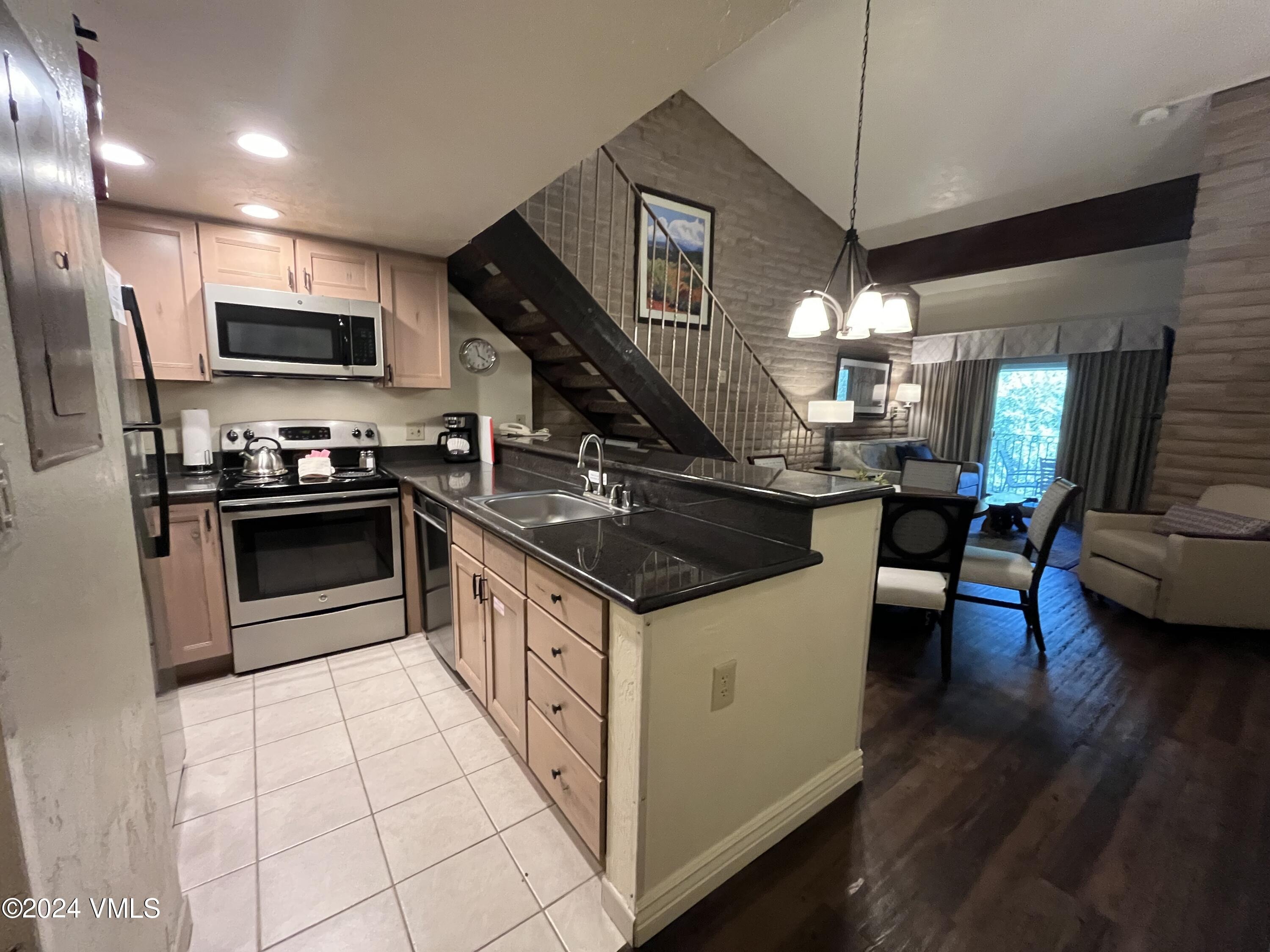 1020 Vail View Drive 2412-48