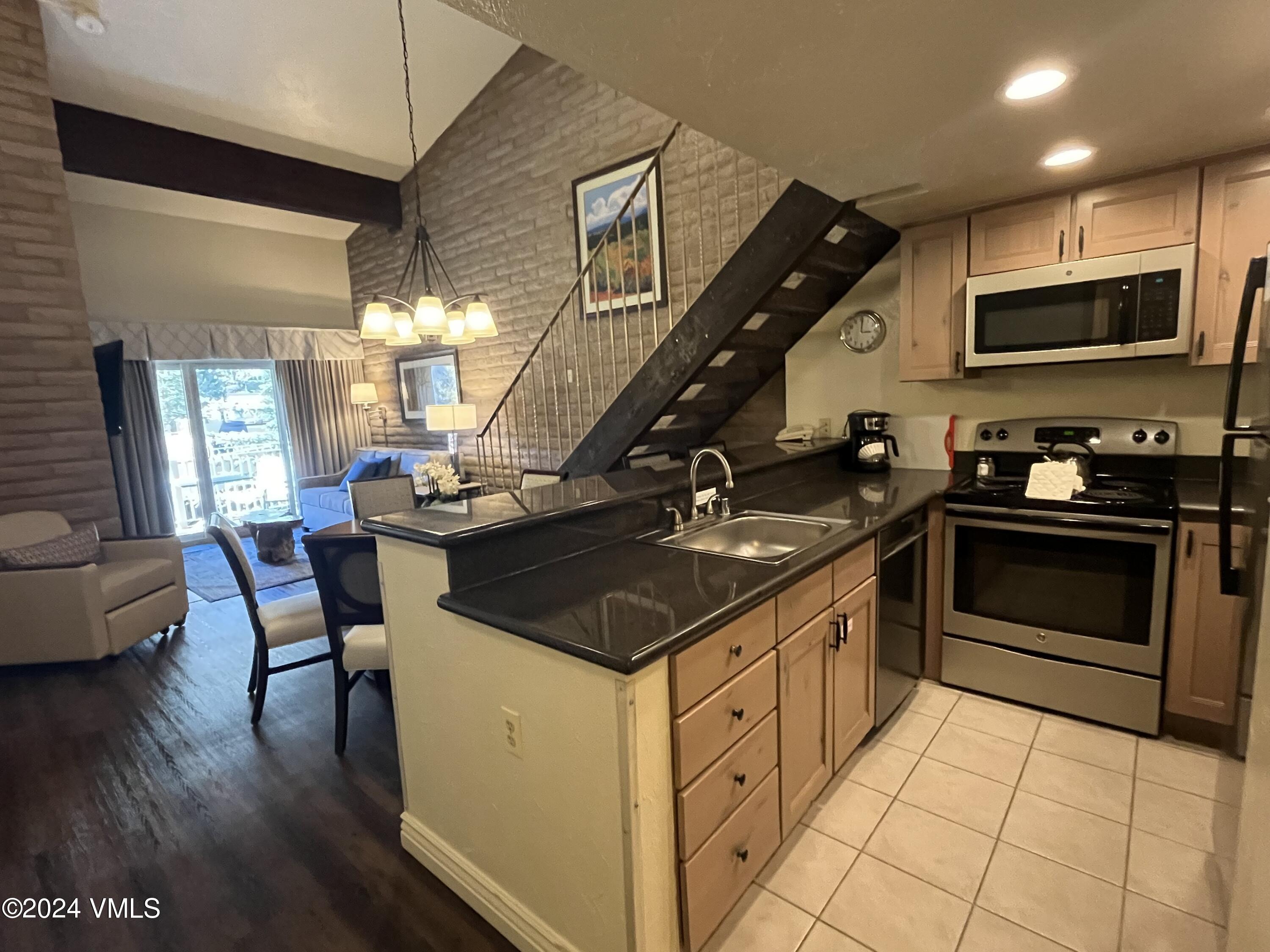 1020 Vail View Drive 2405-42