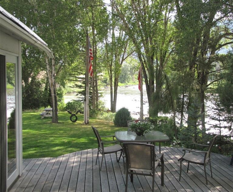4 Canyon Court