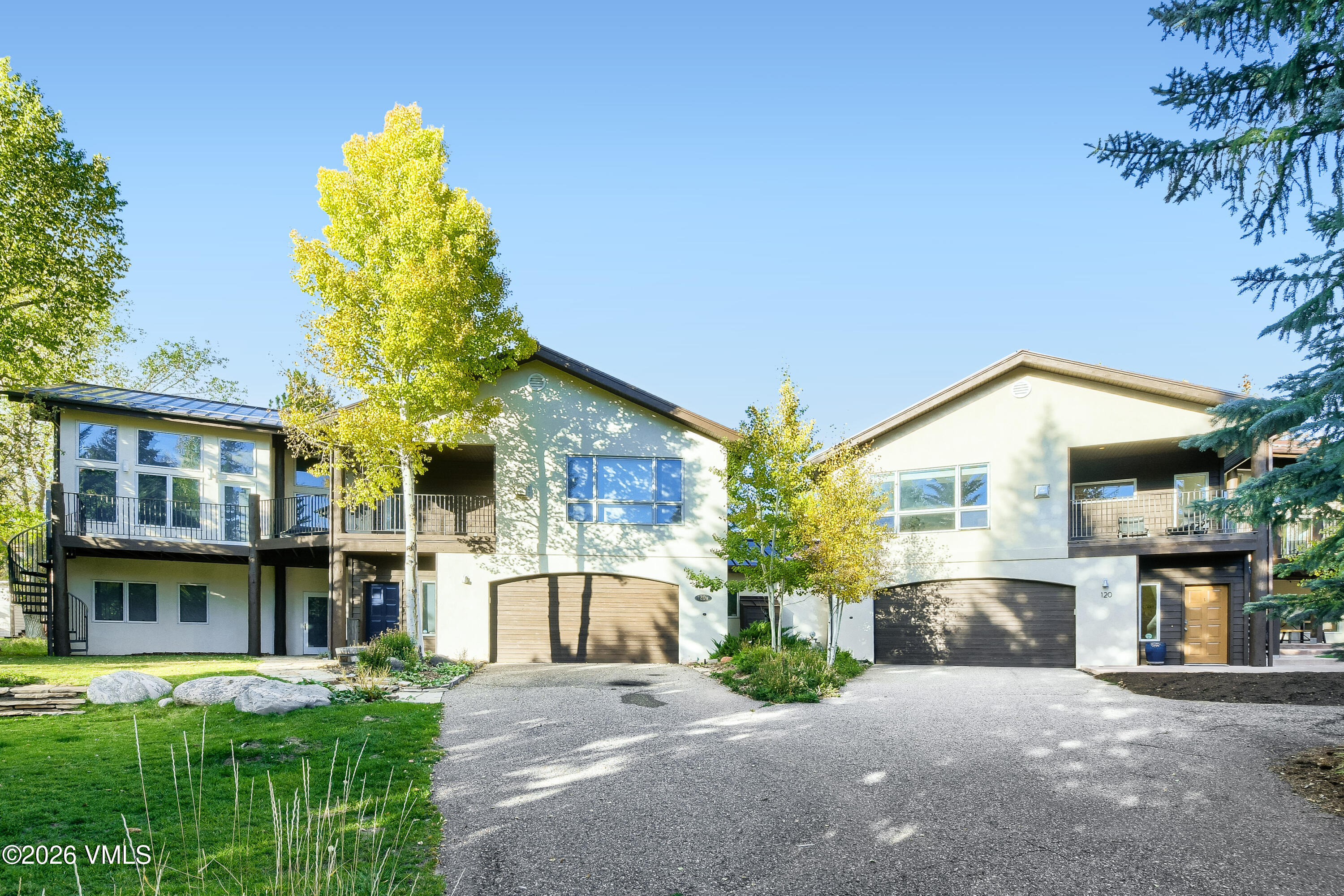 120 Hereford Road # E