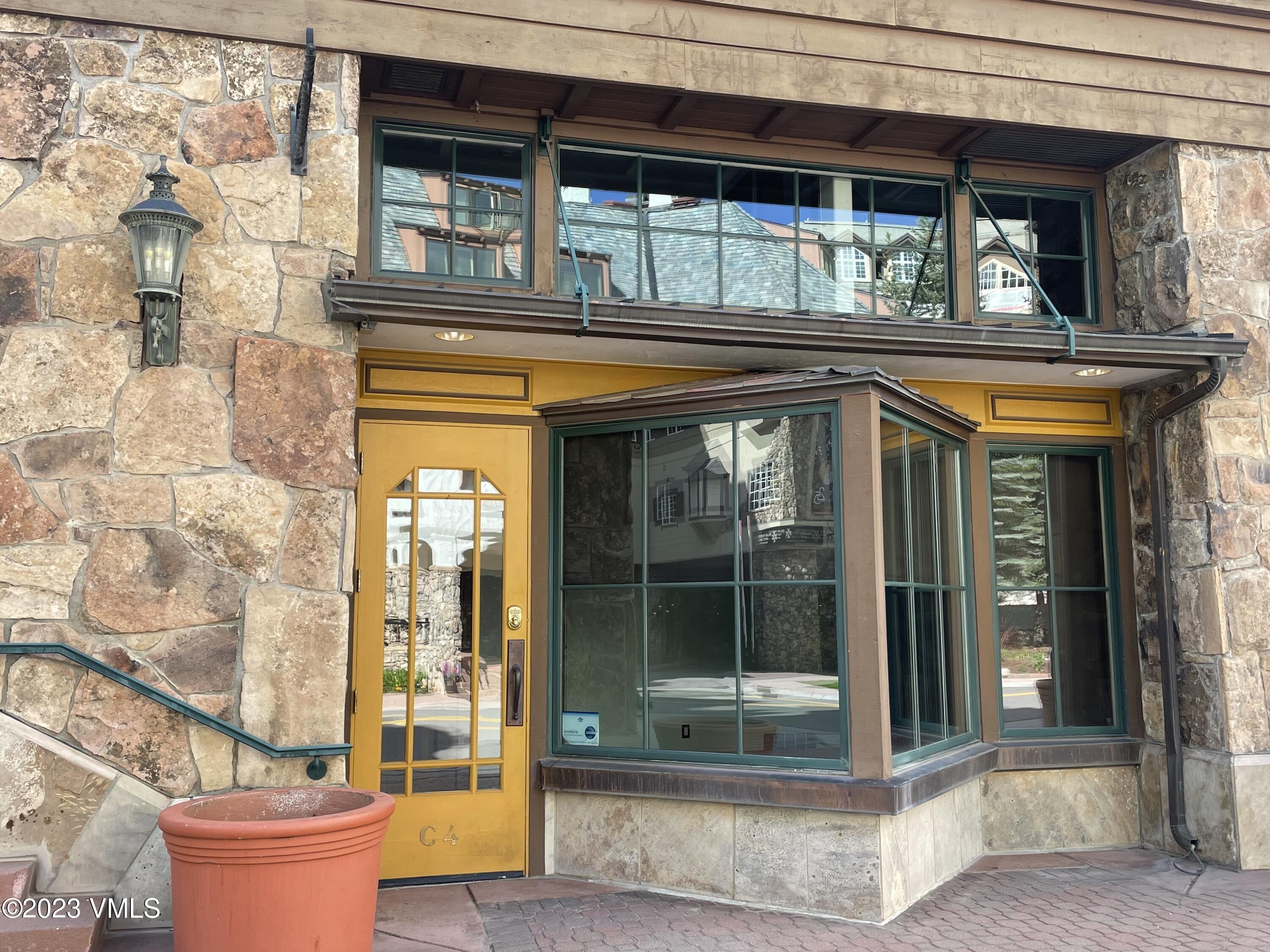 63A Avondale C-004
