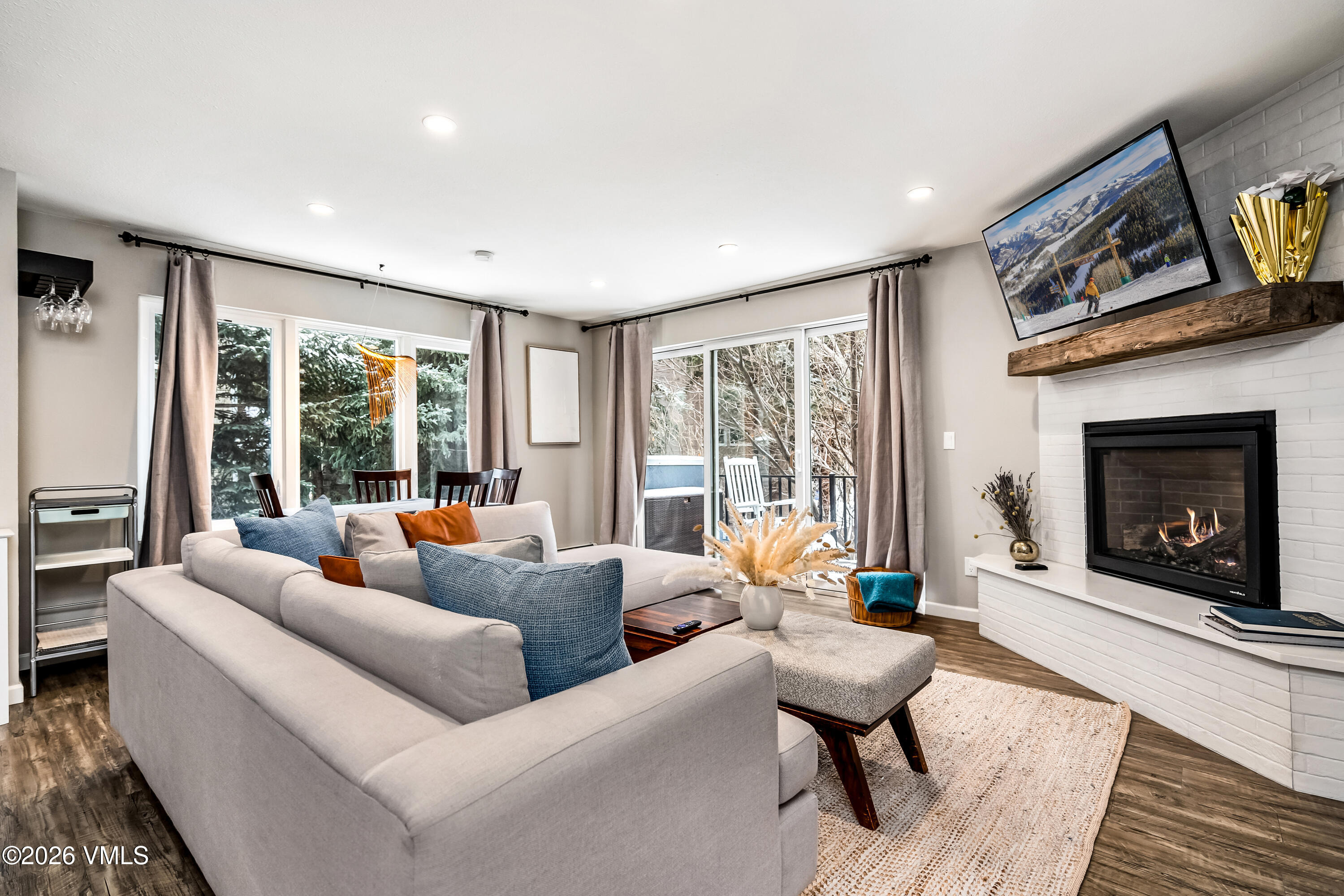 212 Eagle Road